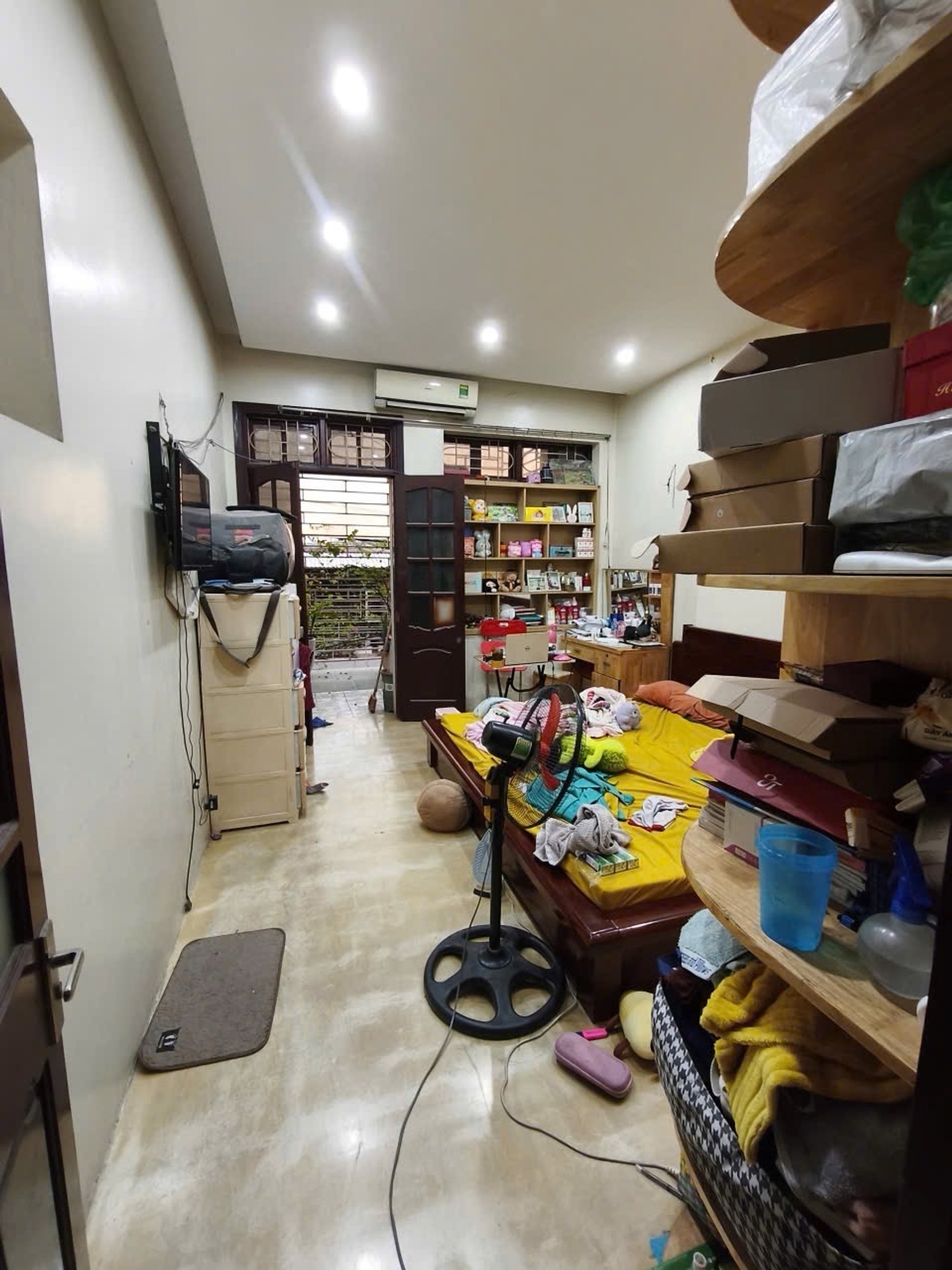 Bán nhà Sở Thượng - diện tích 56m2 3 tầng - Mặt phố kinh doanh - giá 23,5 tỷ