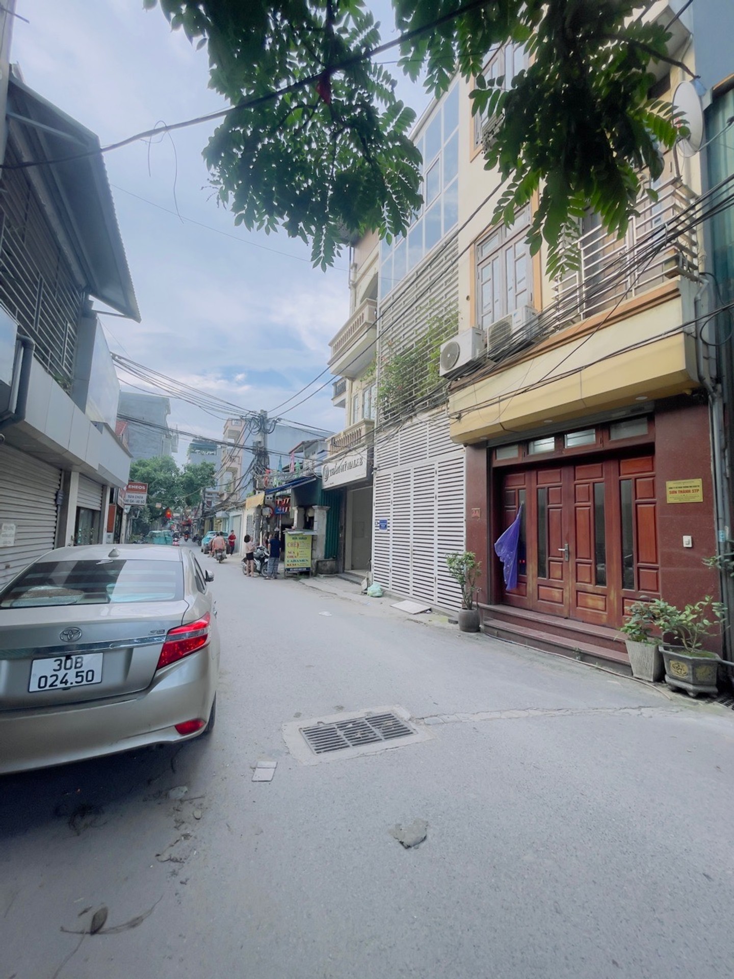 Bán nhà Sở Thượng - diện tích 56m2 3 tầng - Mặt phố kinh doanh - giá 23,5 tỷ
