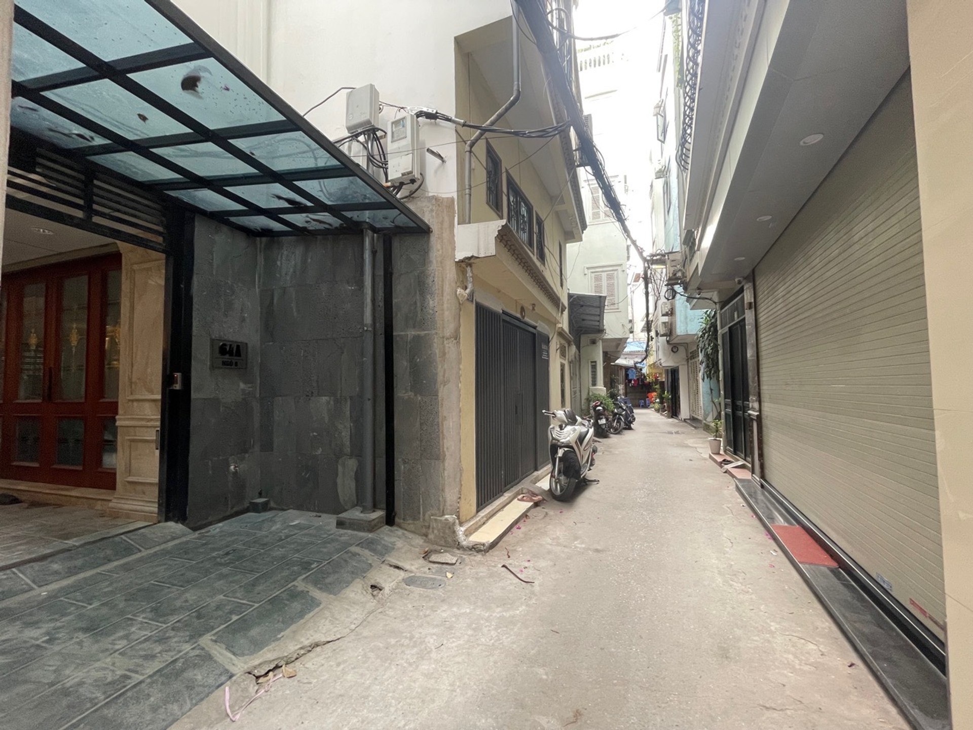 Bán nhà Hoa Lư - diện tích 38m2 5 tầng - Ô tô qua cổng - giá 14,8 tỷ