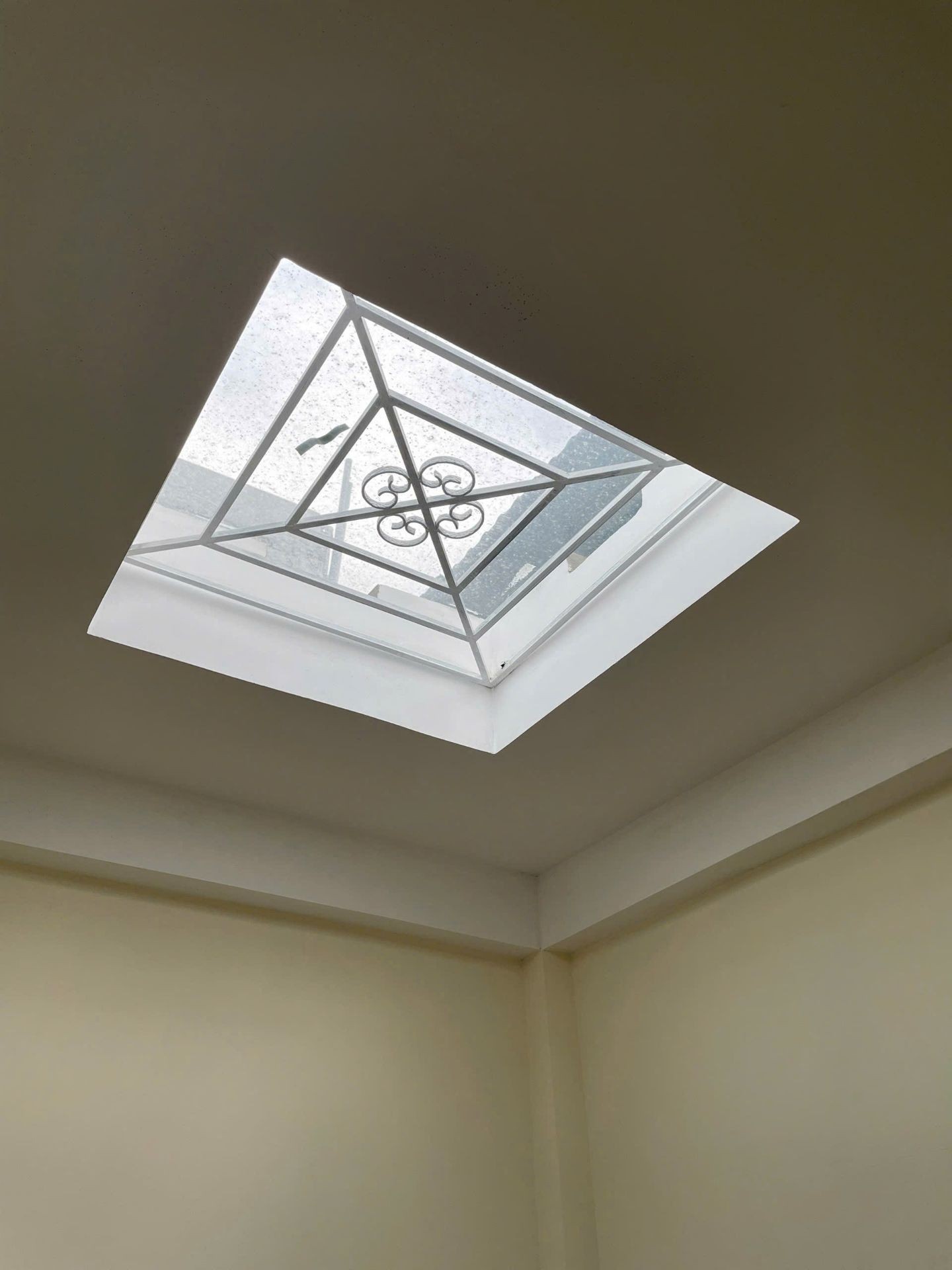 Bán nhà Kim Ngưu - diện tích 45m2 5 tầng - Nhà đẹp xây KCBT chắc chắn - giá 11 tỷ