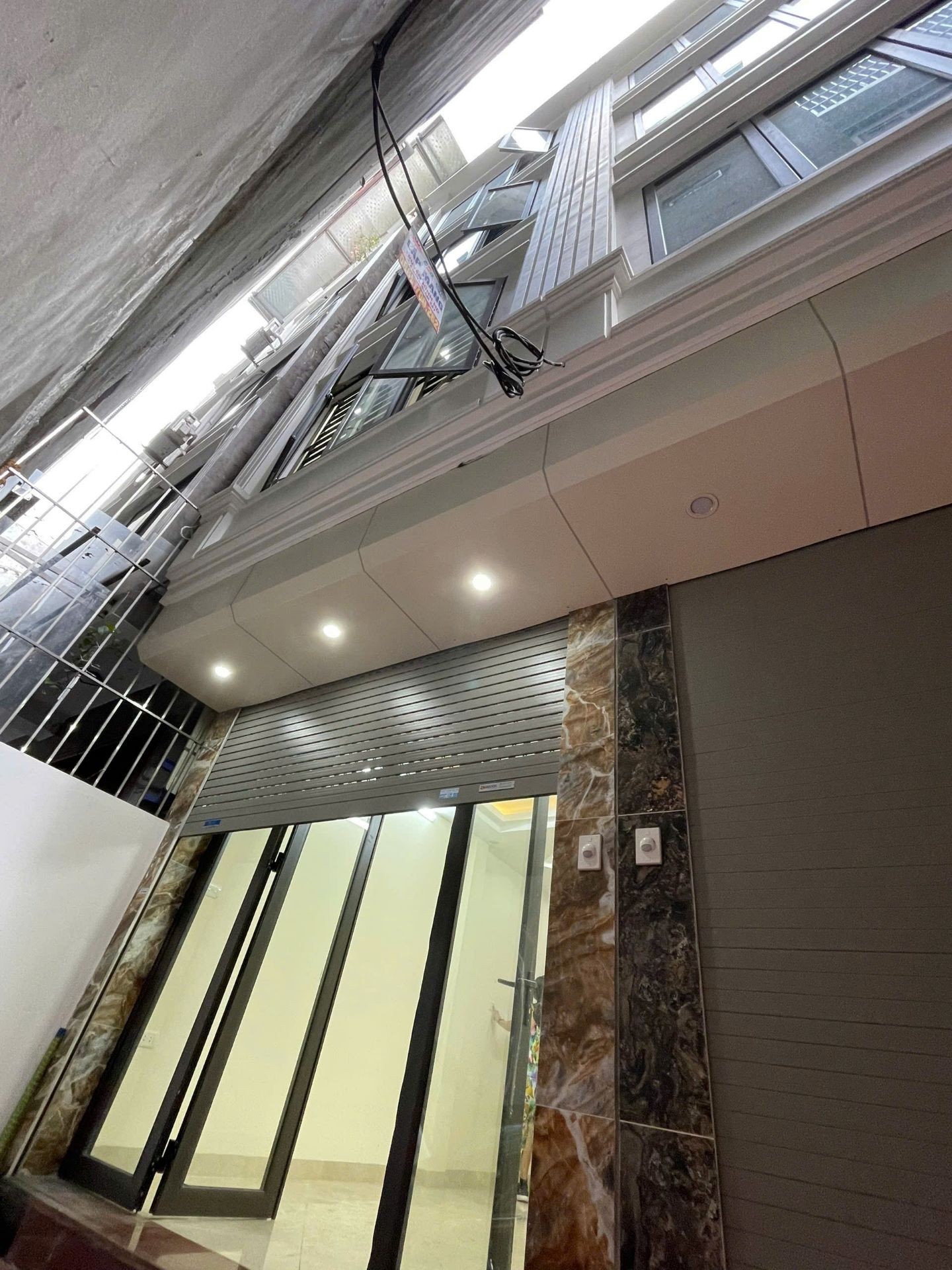 Bán nhà Kim Ngưu - diện tích 45m2 5 tầng - Nhà đẹp xây KCBT chắc chắn - giá 11 tỷ