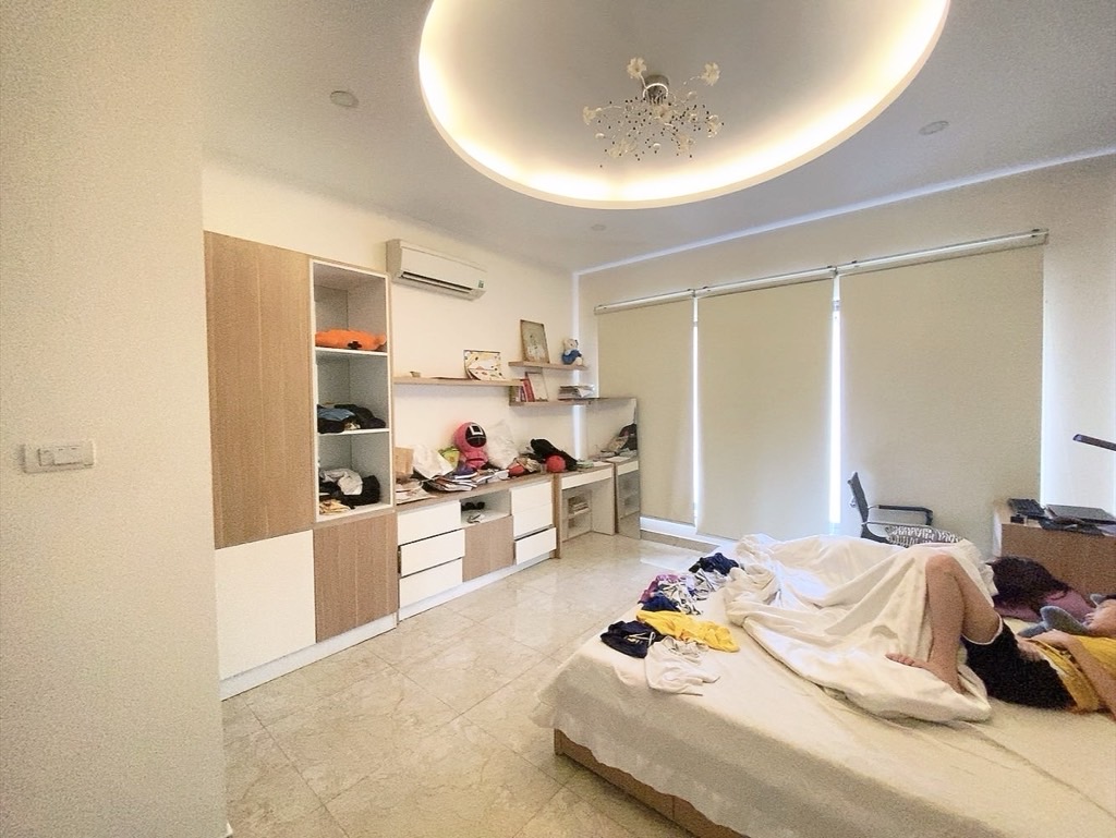 Bán nhà Thanh Lân - diện tích 60m2 4 tầng - ô tô tránh 10m - giá 12,8 tỷ