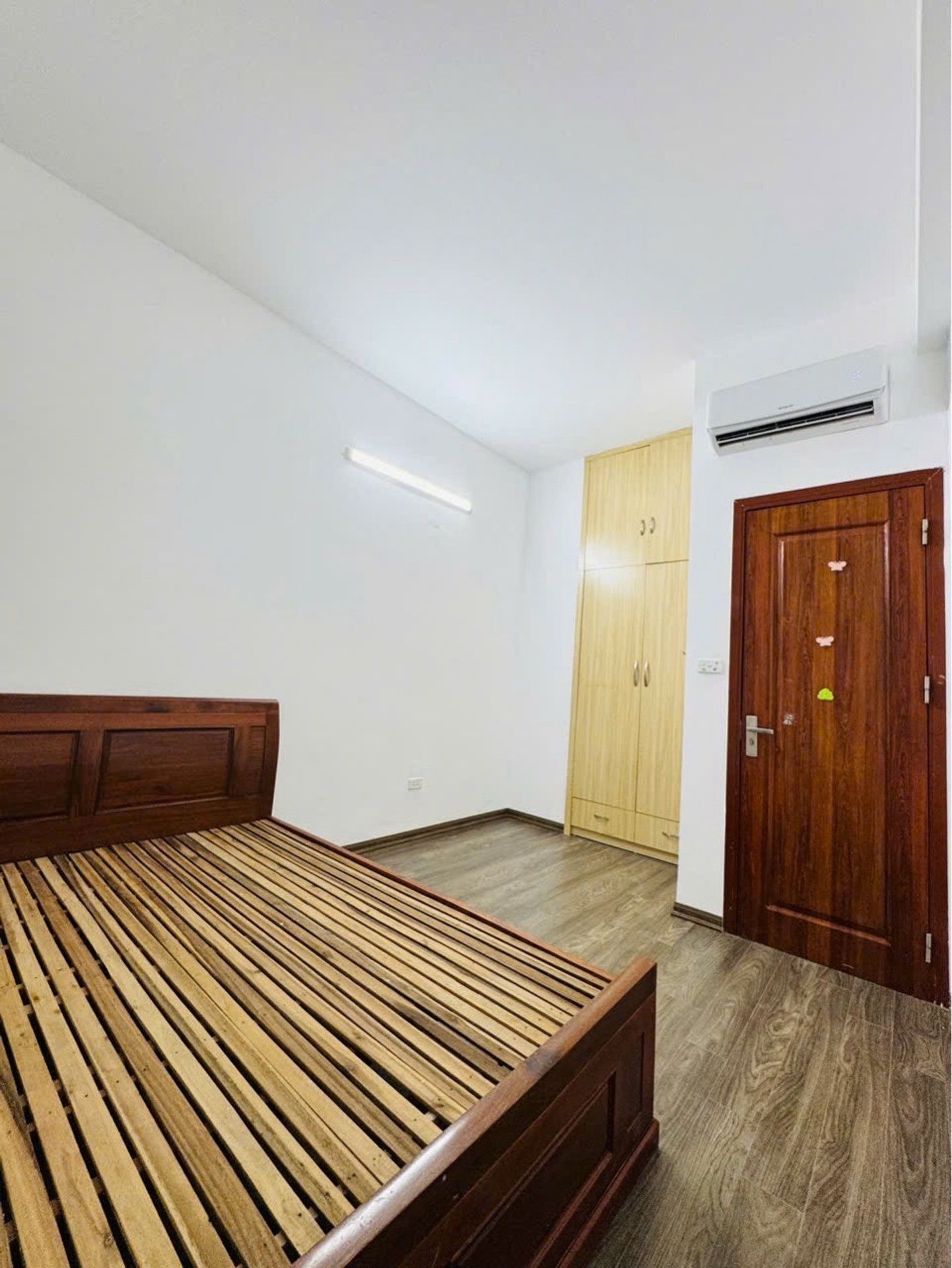 Bán nhà Nguyễn Xiển - diện tích 65m2 1 tầng - nhà đẹp hiếm có - giá 4,65 tỷ
