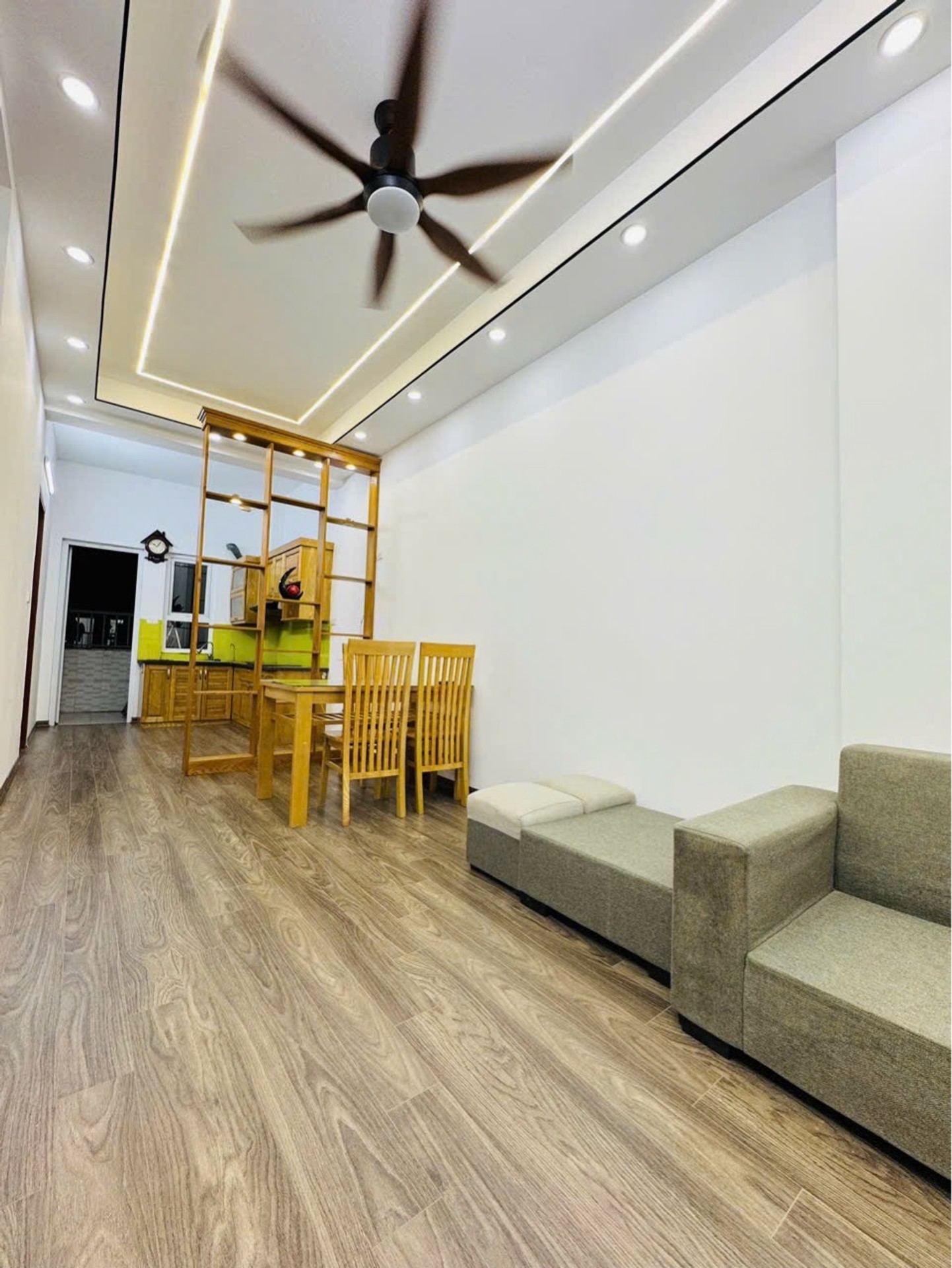 Bán nhà Nguyễn Xiển - diện tích 65m2 1 tầng - nhà đẹp hiếm có - giá 4,65 tỷ
