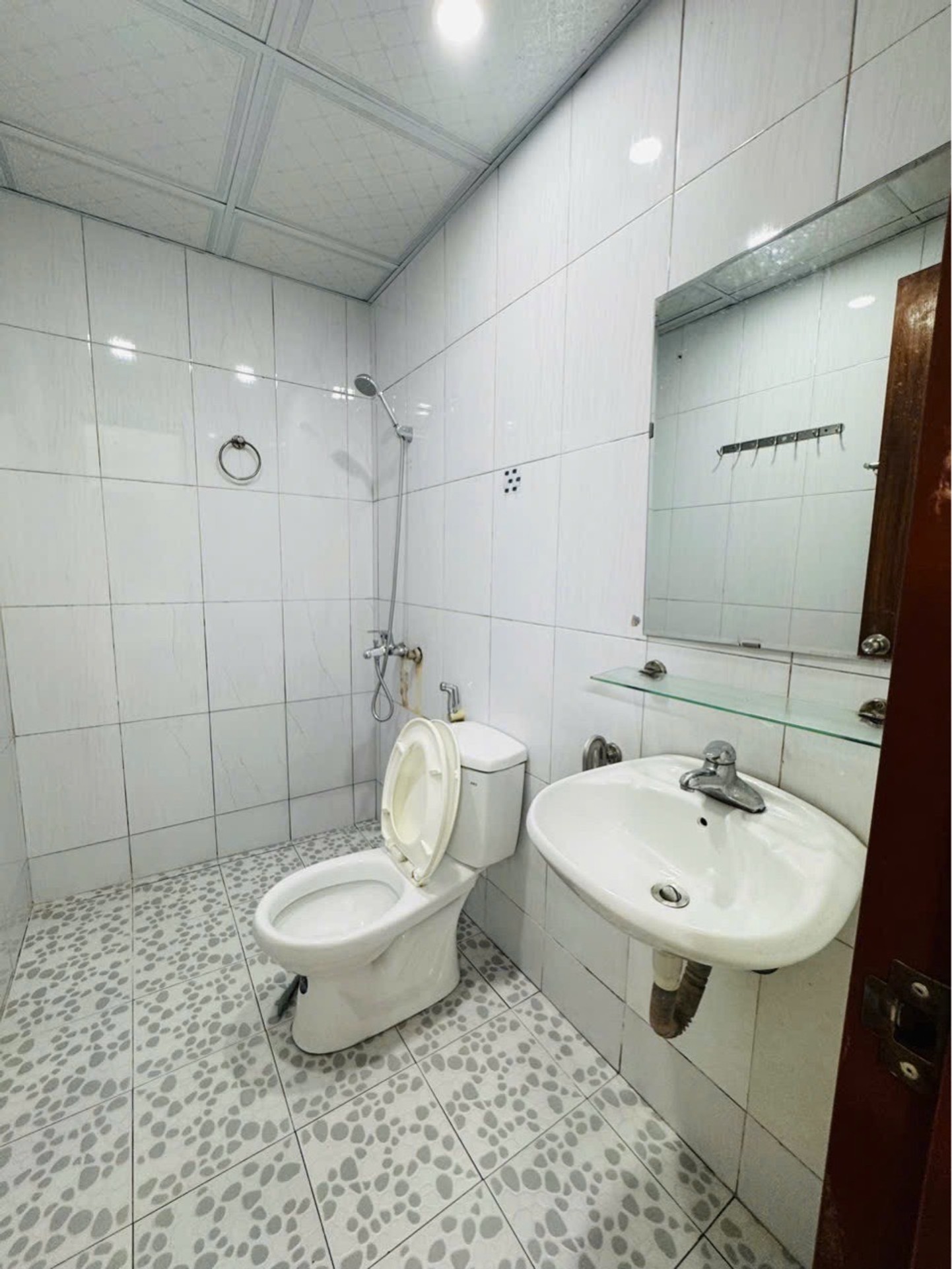 Bán nhà Nguyễn Xiển - diện tích 65m2 1 tầng - nhà đẹp hiếm có - giá 4,65 tỷ