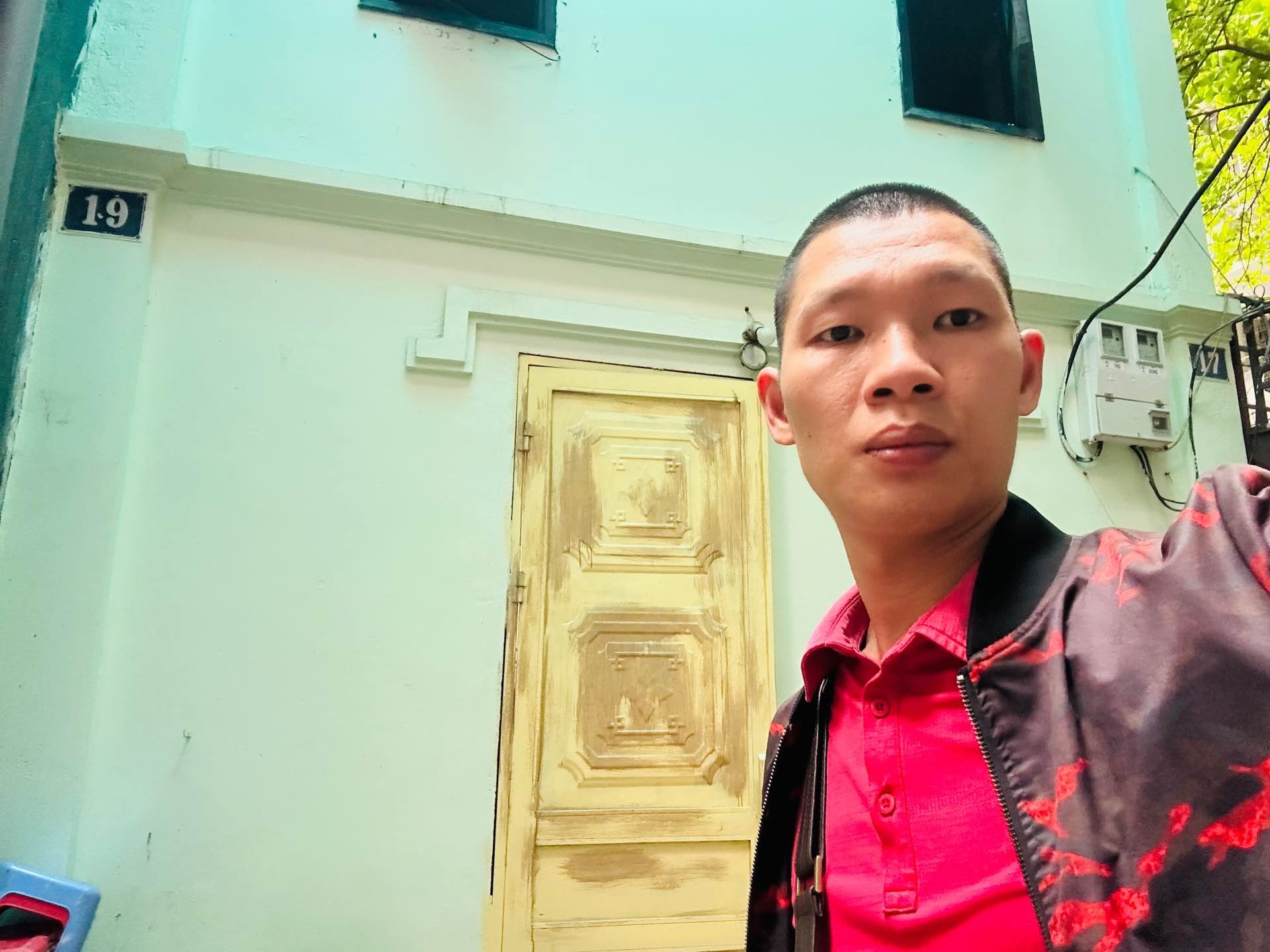 Bán nhà Lạc Trung - diện tích 73m2 2 tầng - Ngõ thông - giá 15 tỷ