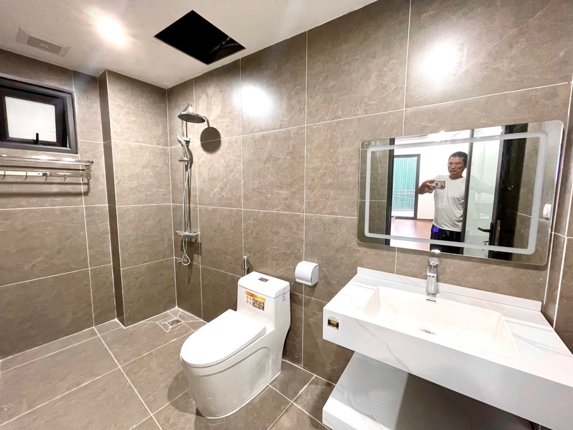 Bán nhà Bằng B - diện tích 52m2 5 tầng - Ô tô cách 10m - giá 13,8 tỷ