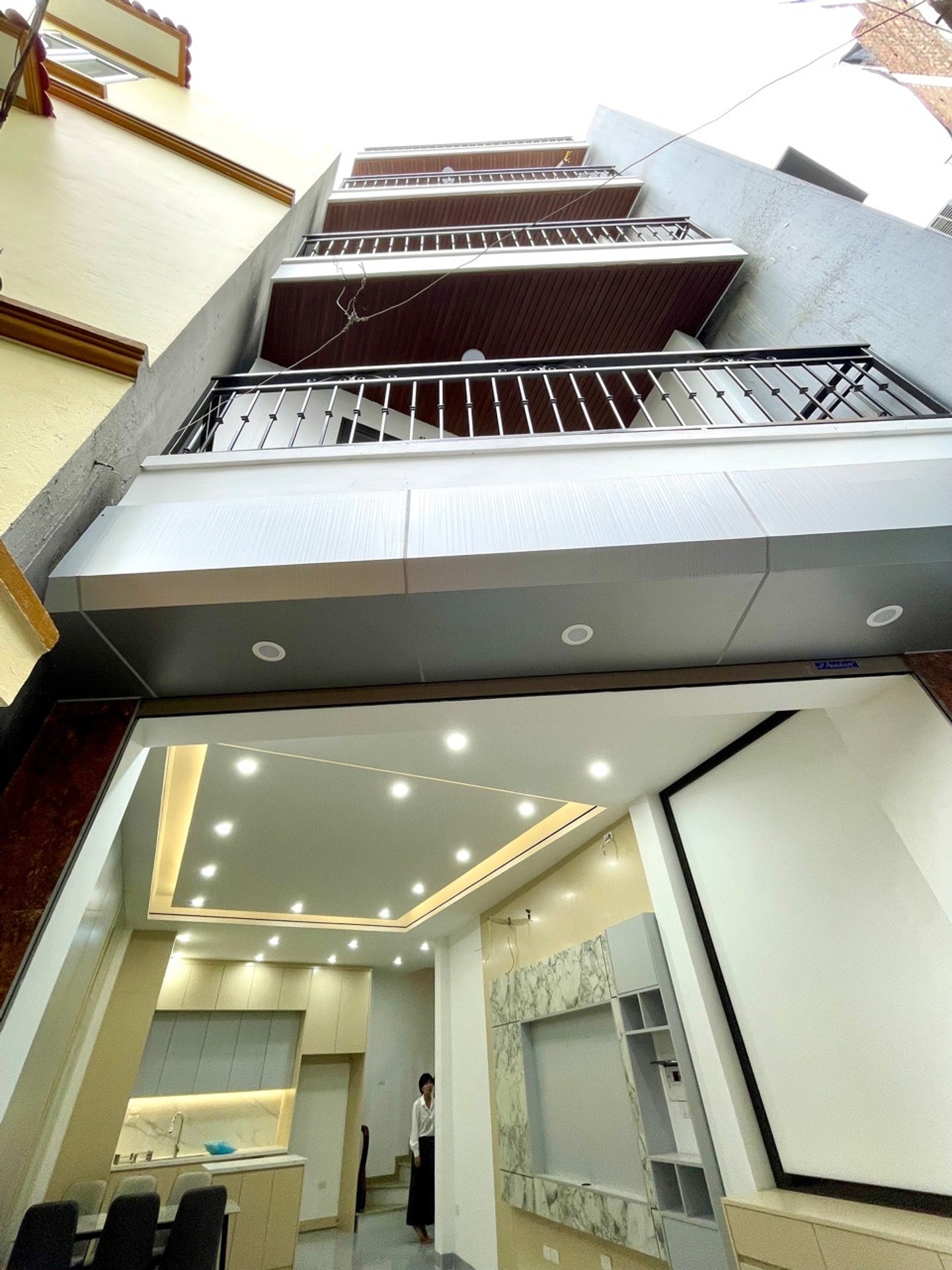 Bán nhà Bằng B - diện tích 52m2 5 tầng - Ô tô cách 10m - giá 13,8 tỷ