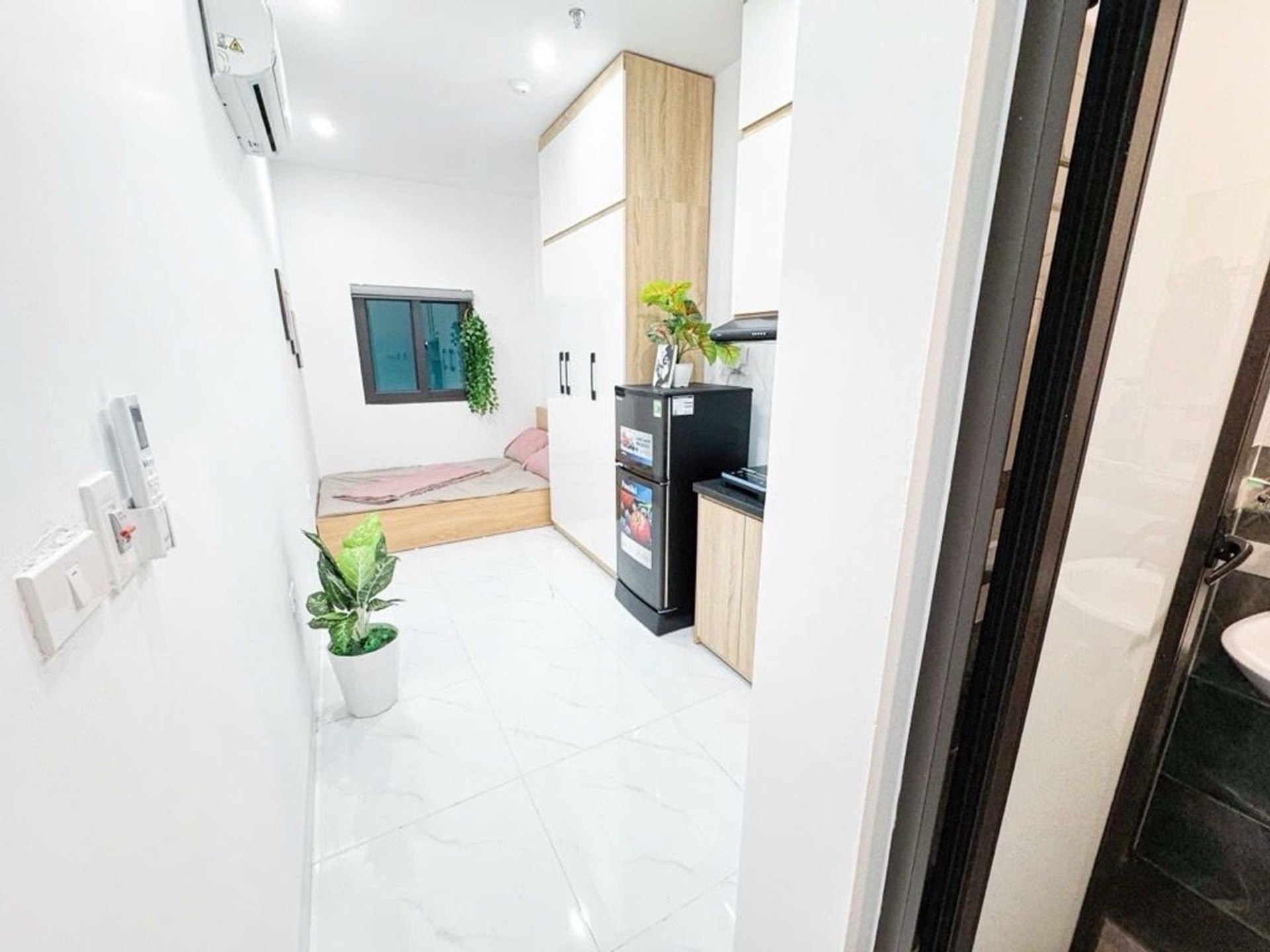 Bán nhà Bùi Xương Trạch - diện tích 77m2 7 tầng - Nhà đẹp hiếm có - giá 21,8 tỷ