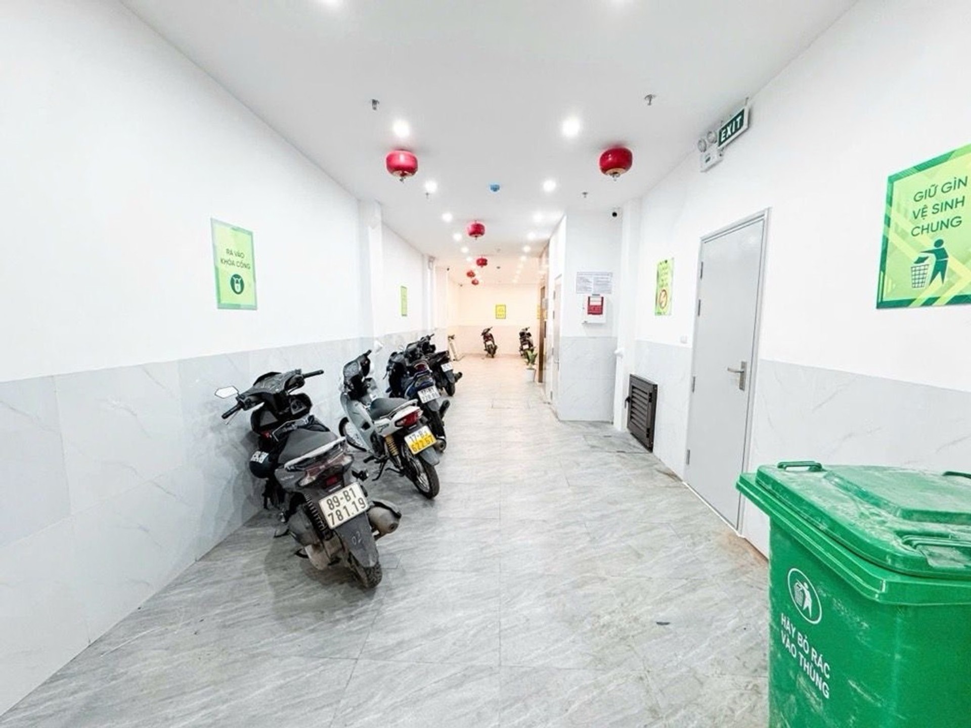 Bán nhà Bùi Xương Trạch - diện tích 77m2 7 tầng - Nhà đẹp hiếm có - giá 21,8 tỷ