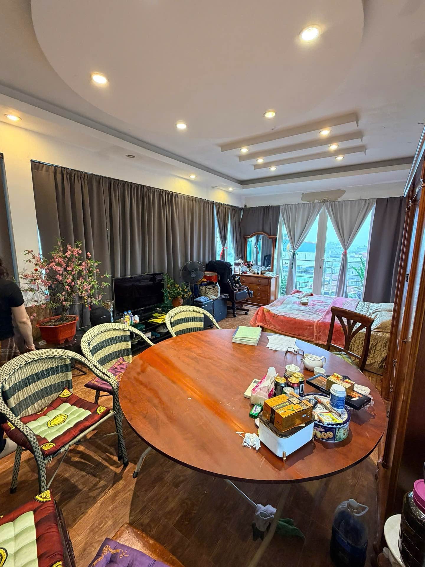 Bán nhà Kim Giang - diện tích 80.8m2 10 tầng - Ô TÔ ĐỖ CỬA - giá 34,5 tỷ