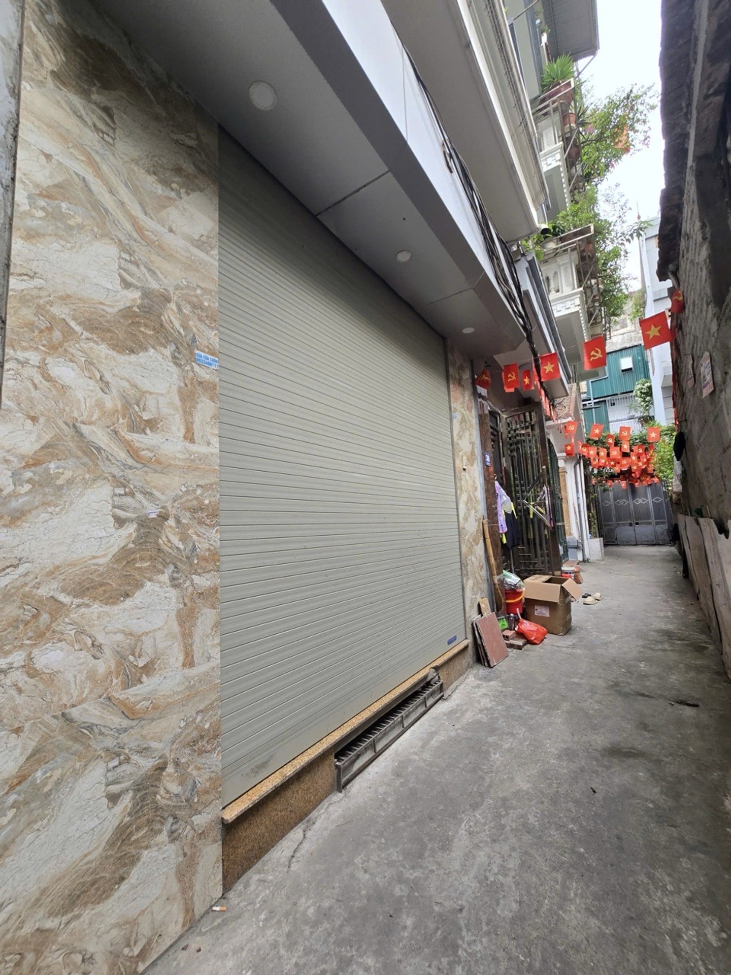 Bán nhà Minh Khai - diện tích 45m2 3 tầng - SÁT Ô TÔ - giá 14 tỷ