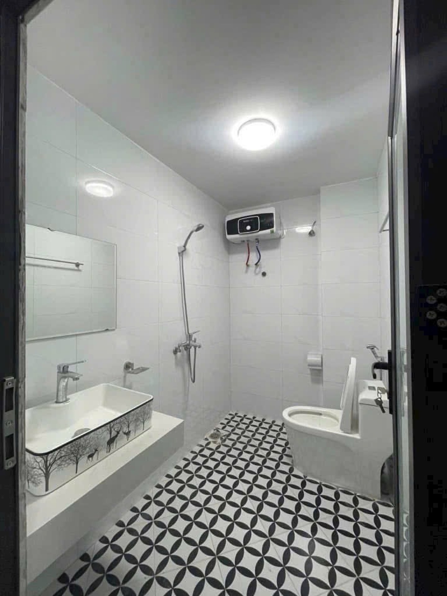 Bán nhà Minh Khai - diện tích 45m2 3 tầng - SÁT Ô TÔ - giá 14 tỷ