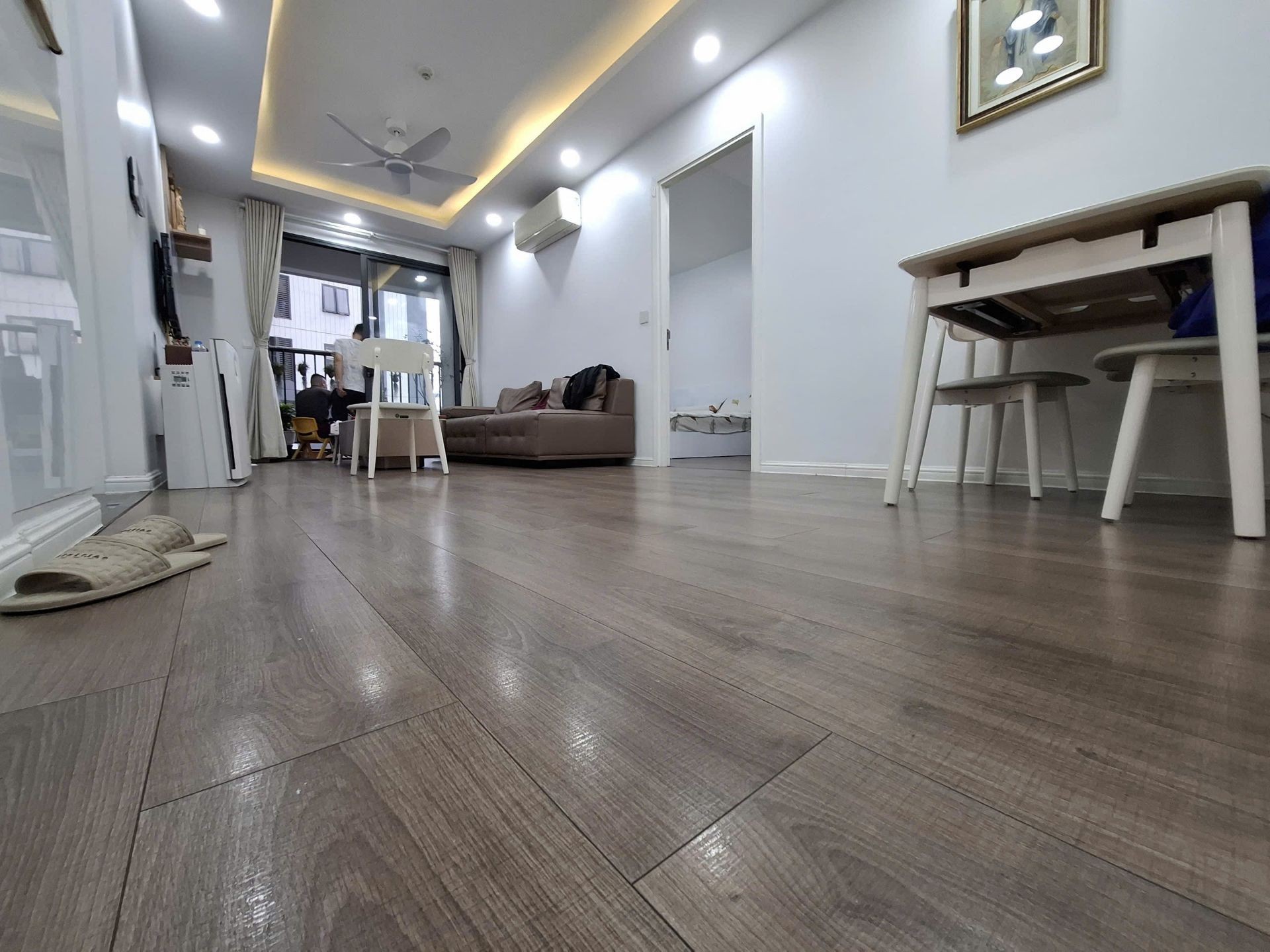 Bán nhà Minh Khai - diện tích 81m2 3 tầng - Căn góc - giá 9,68 tỷ