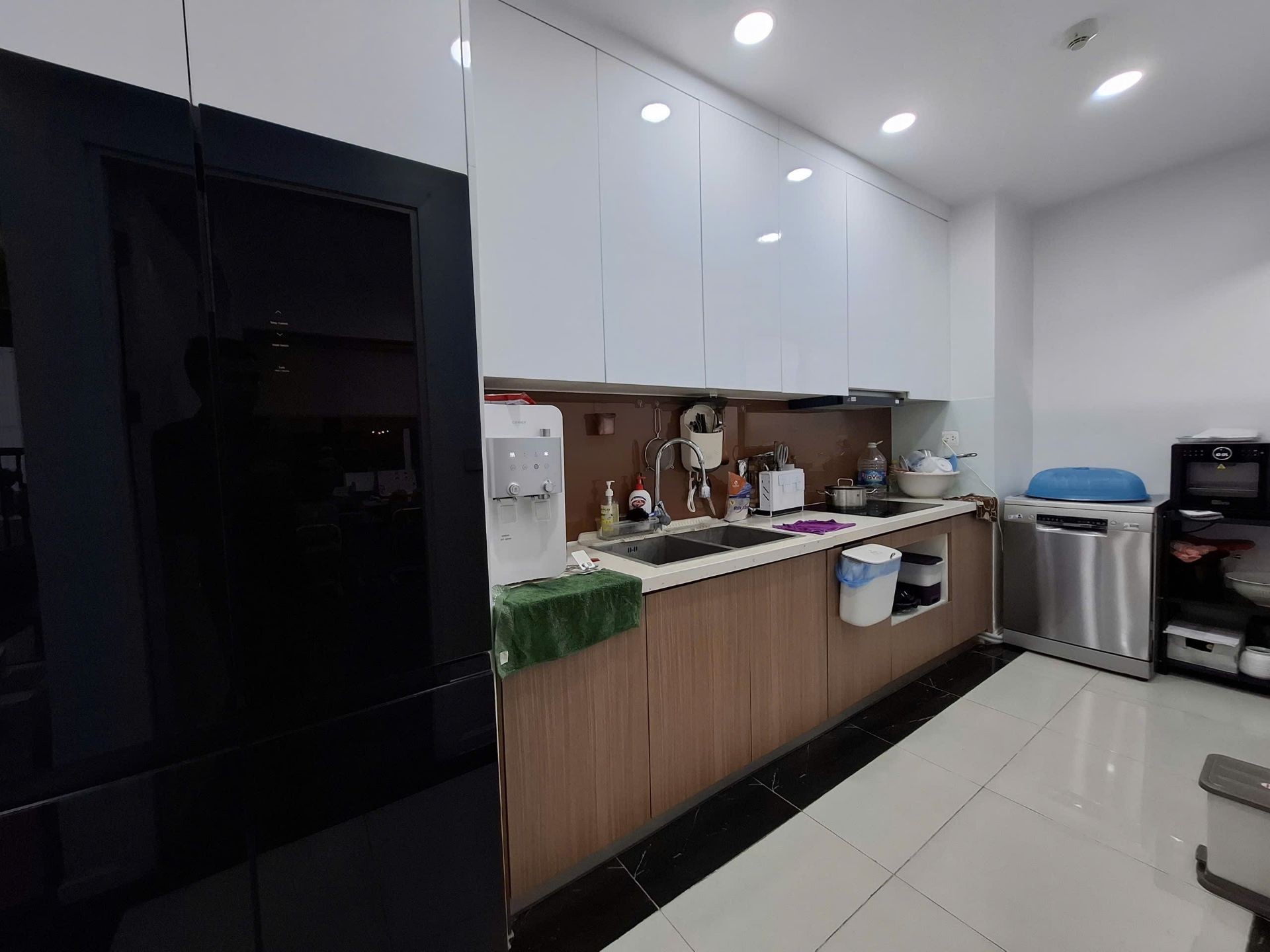 Bán nhà Minh Khai - diện tích 81m2 3 tầng - Căn góc - giá 9,68 tỷ