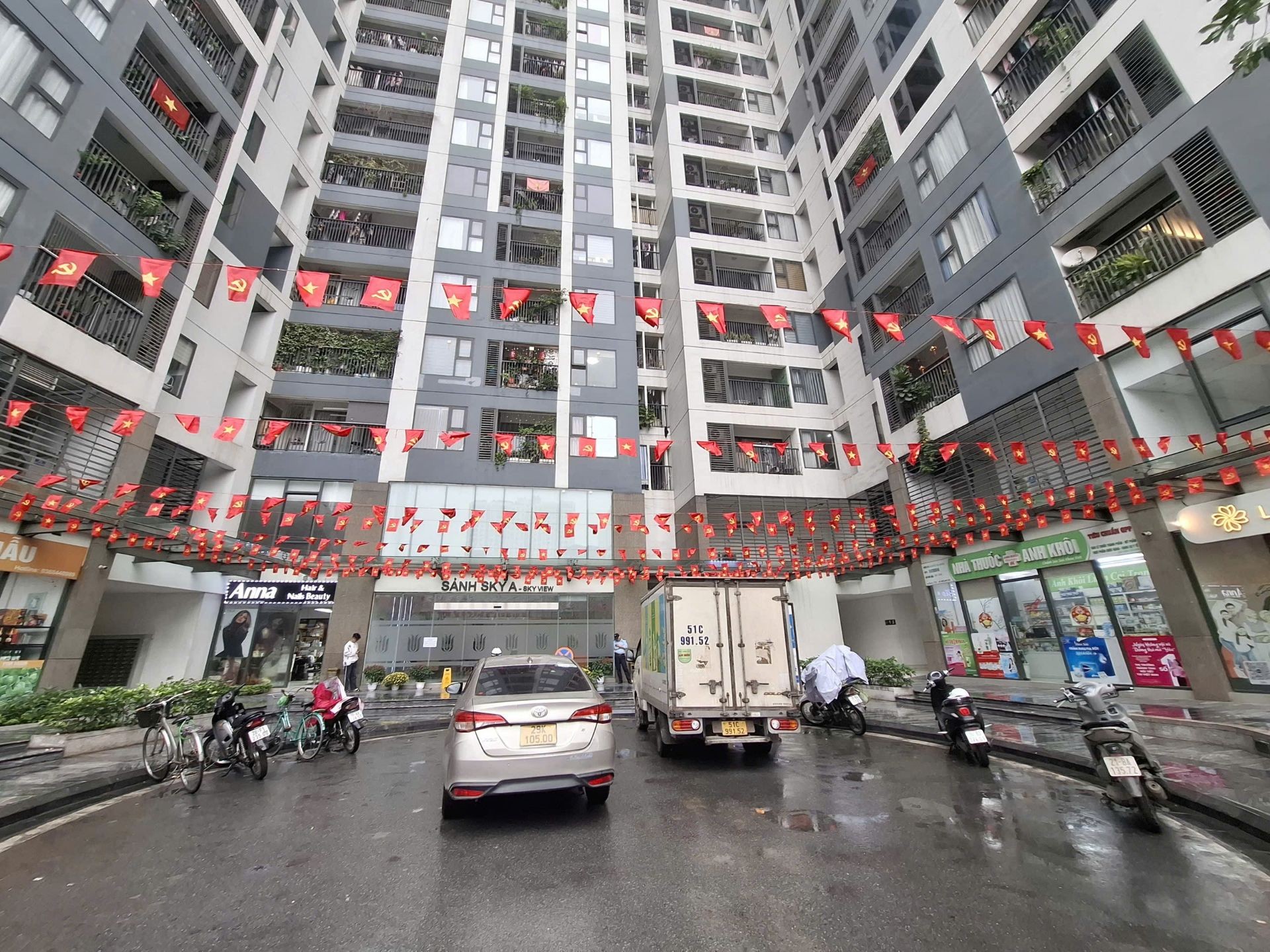 Bán nhà Minh Khai - diện tích 81m2 3 tầng - Căn góc - giá 9,68 tỷ