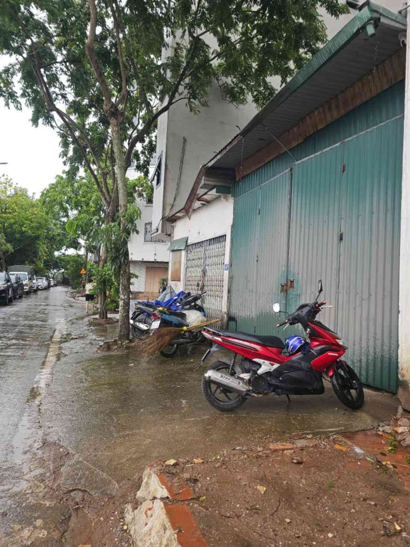 Bán nhà Hưng Thịnh - diện tích 80m2 1 tầng - Phân lô ô tô tránh, hai mặt thoáng - giá 29 tỷ