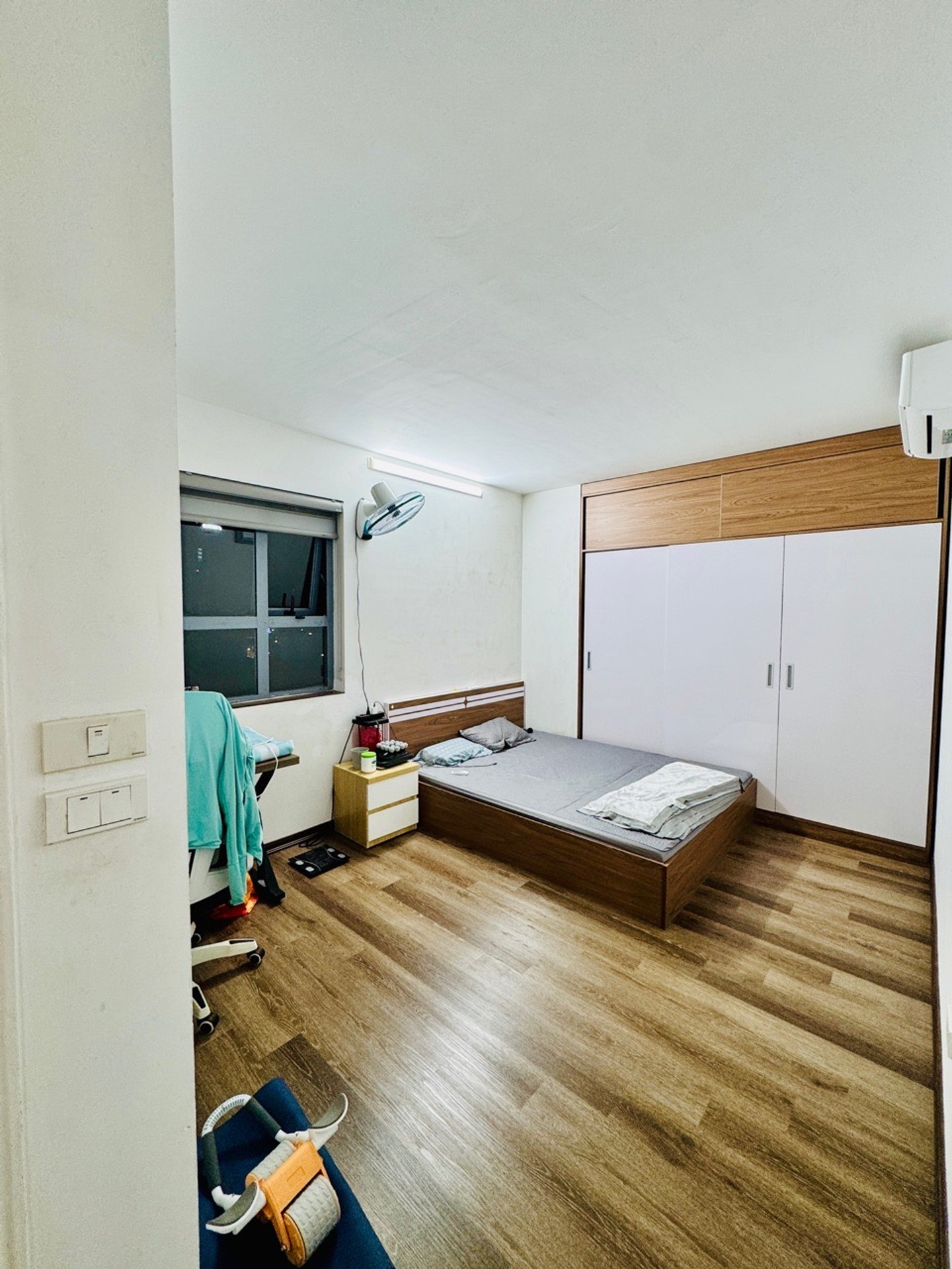 Bán nhà Tứ Hiệp - diện tích 83m2 11 tầng - Căn góc - giá 5,5 tỷ
