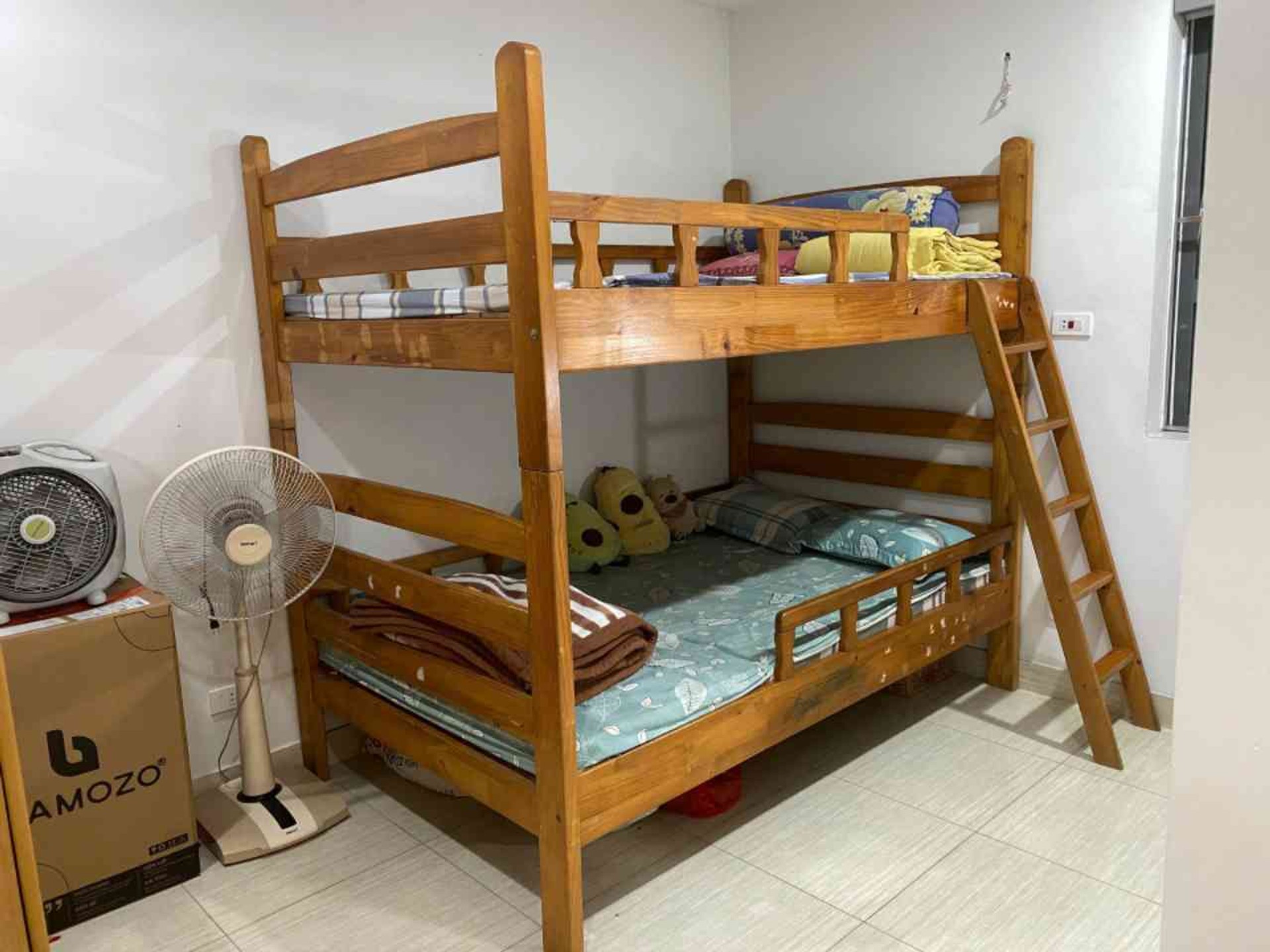 Bán nhà Tòa Bắc Rice City Linh Đàm - diện tích 62m2 20 tầng - thiết kế hiện đại 2 ngủ 2 wc - giá 5,2 tỷ