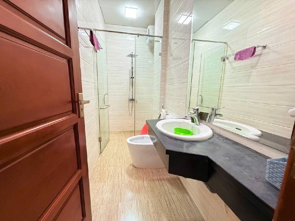Bán nhà Vũ Trọng Phụng - diện tích 70m2 5 tầng - Lô góc - giá 23,5 tỷ