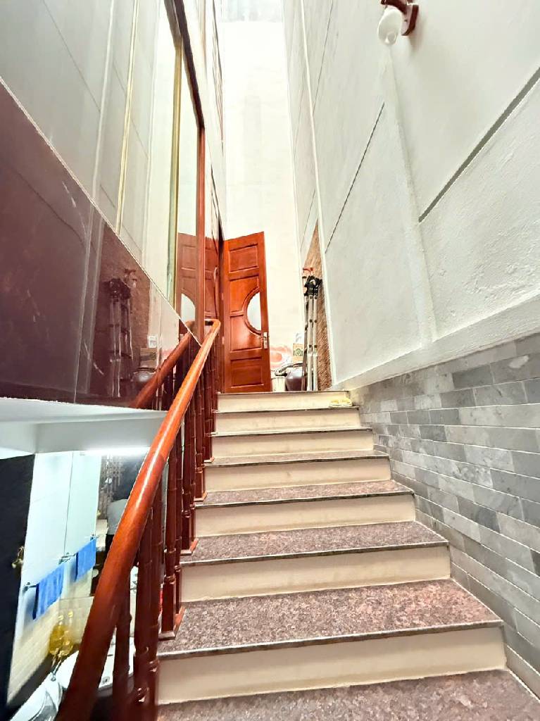 Bán nhà Vũ Trọng Phụng - diện tích 70m2 5 tầng - Lô góc - giá 23,5 tỷ