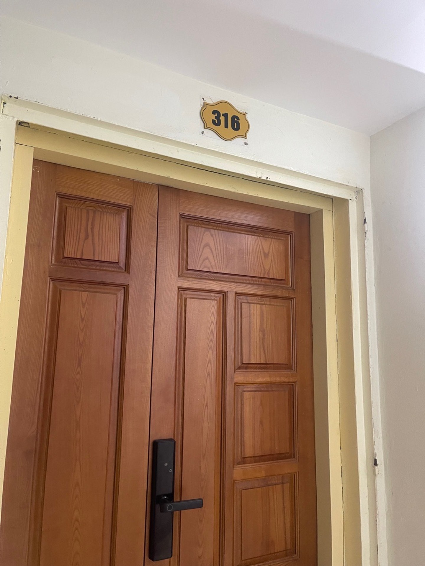 Bán nhà Nơ 9B Linh Đàm - diện tích 83m2 1 tầng - Căn hộ siêu thoáng mát - giá 6 tỷ