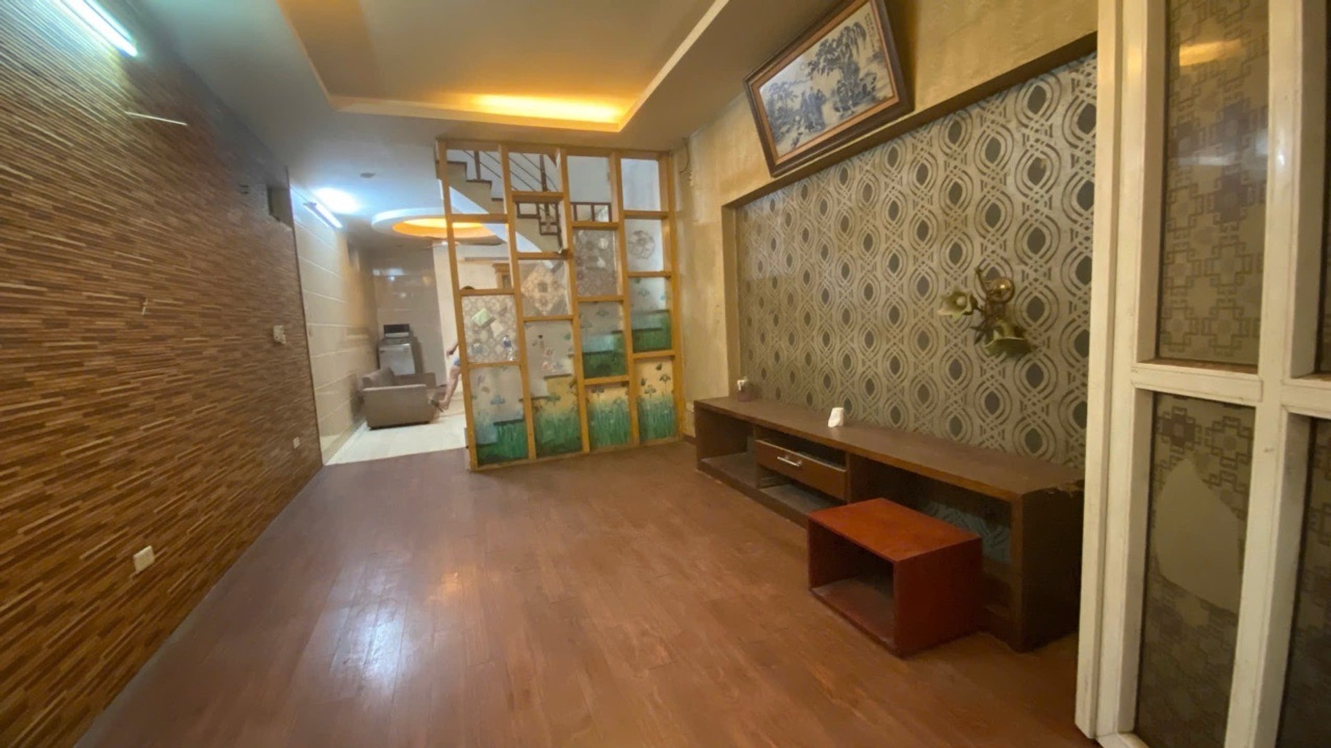 Bán nhà Nam Dư - diện tích 57m2 2 tầng - Cách một nhà ra ô tô tránh ngõ thông - giá 4,9 tỷ