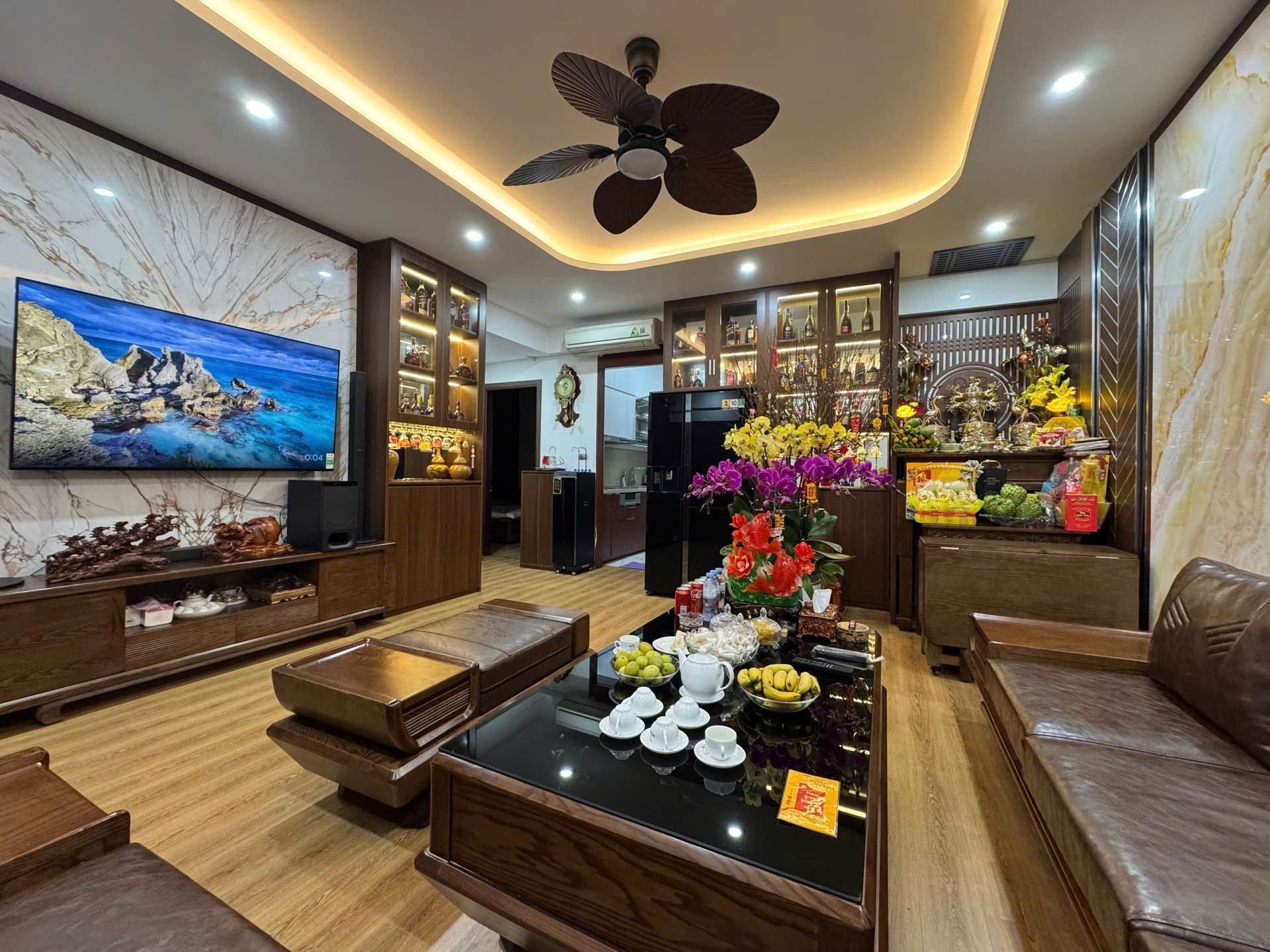 Bán nhà Nguyễn Phan Chánh - diện tích 82m2 1 tầng - Chung cư CT3X2 - giá 6,95 tỷ