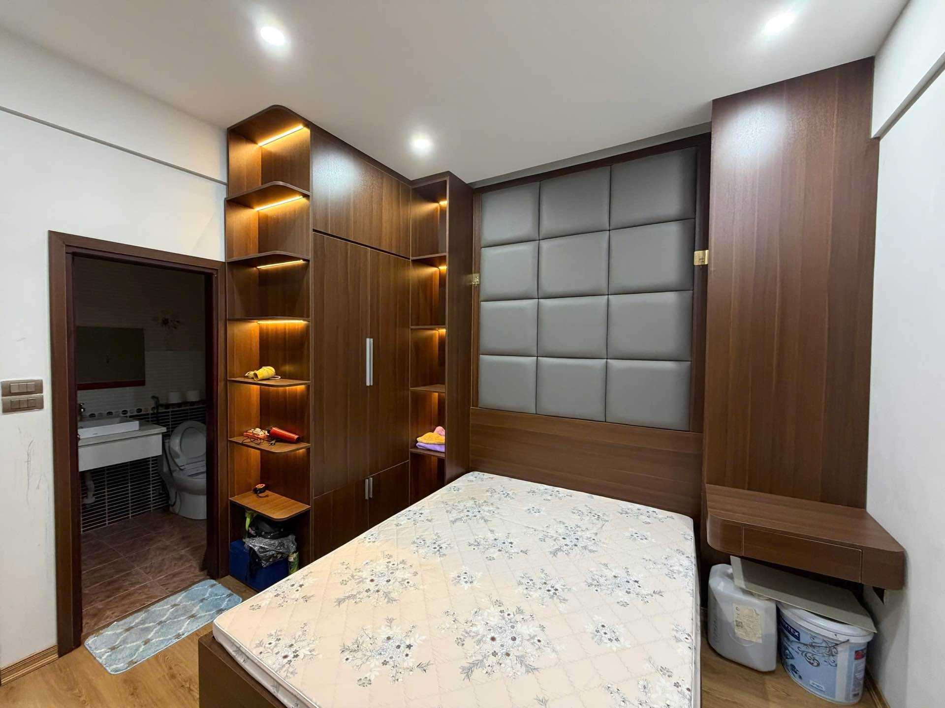 Bán nhà Nguyễn Phan Chánh - diện tích 82m2 1 tầng - Chung cư CT3X2 - giá 6,95 tỷ
