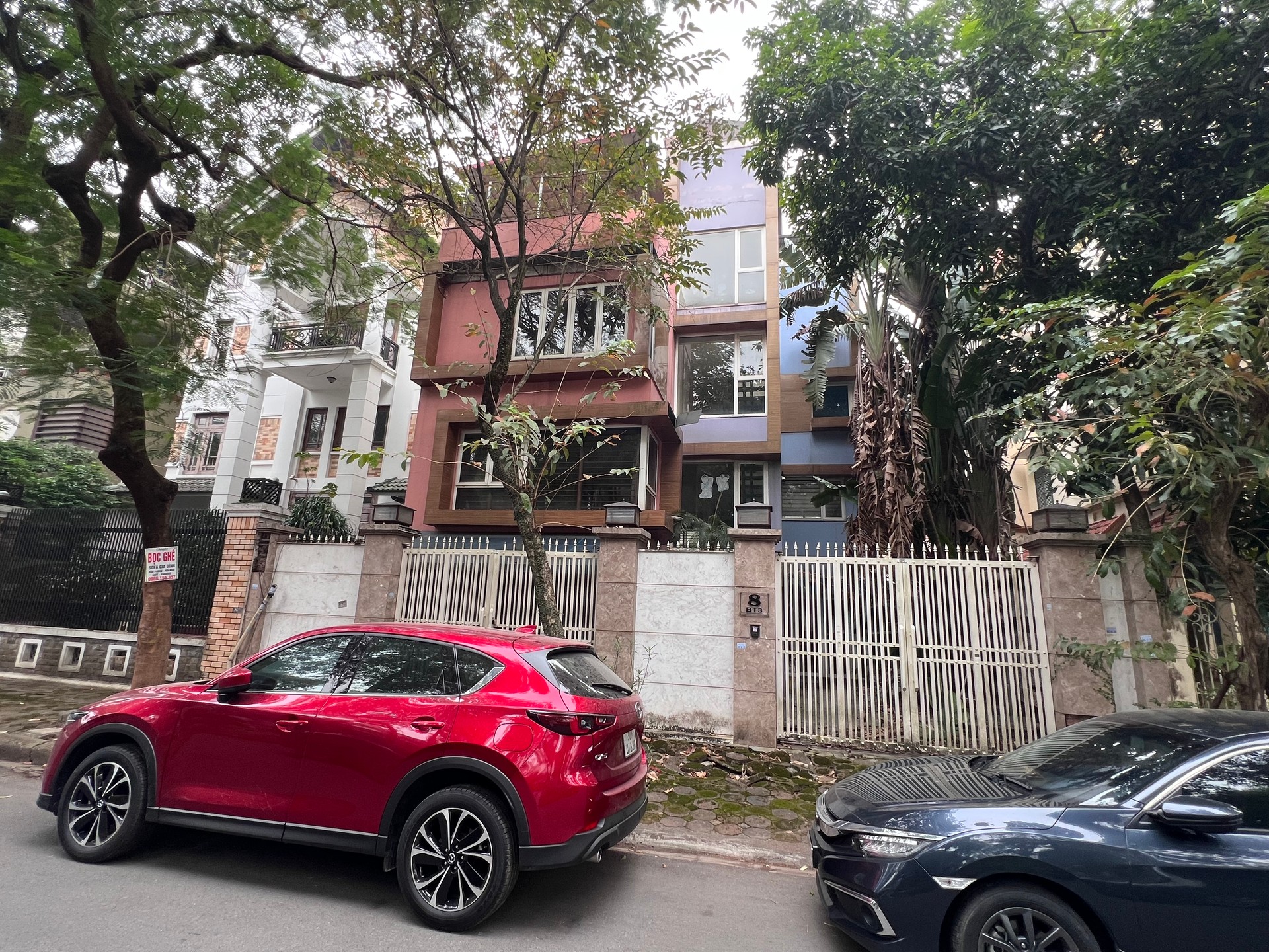 Bán nhà Nguyễn Duy Trinh - diện tích 508m2 4 tầng - Đường ô tô trở lên - giá 200 tỷ