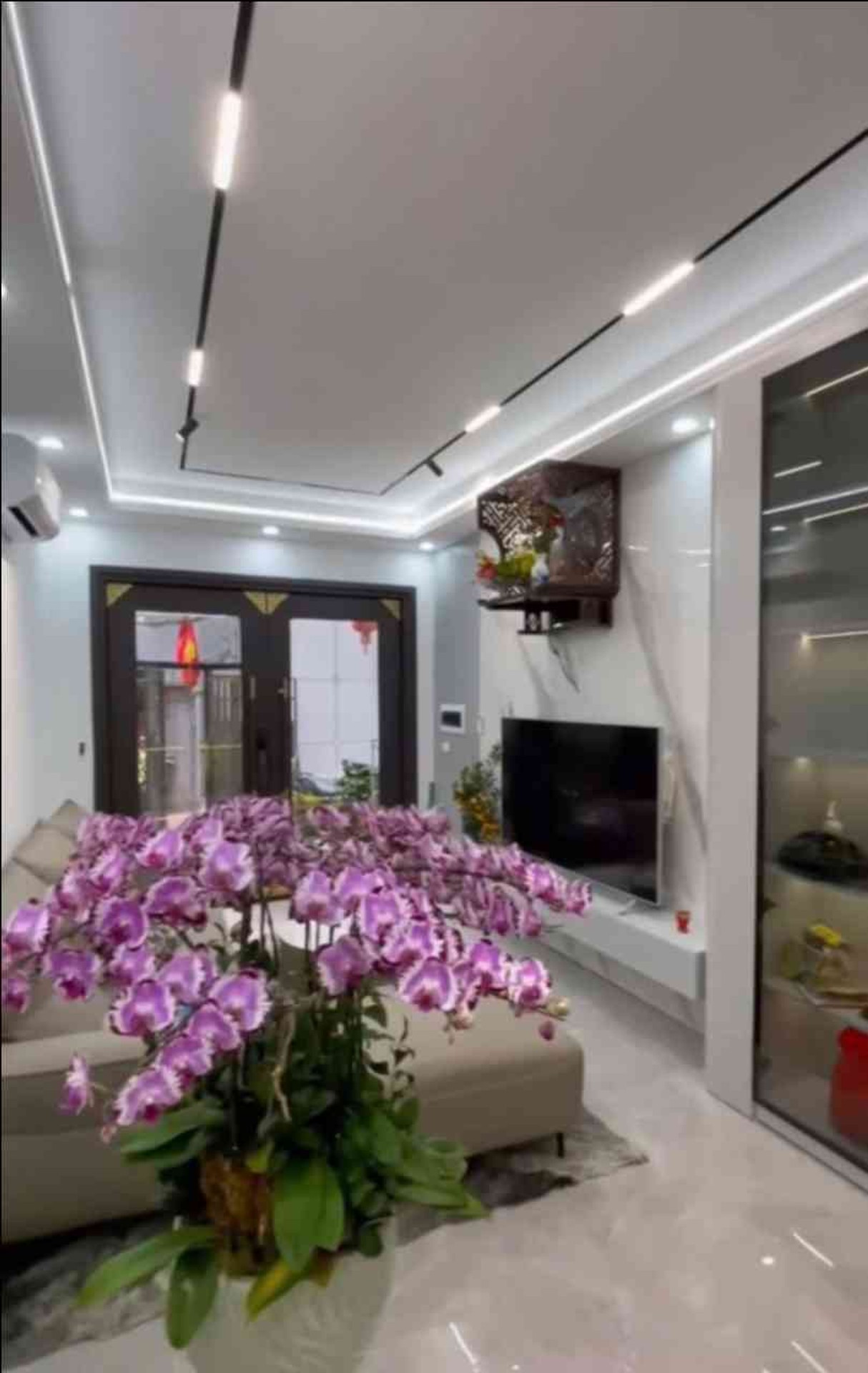 Bán nhà Trần Khát Chân - diện tích 35m2 6 tầng - thang máy - giá 14,9 tỷ