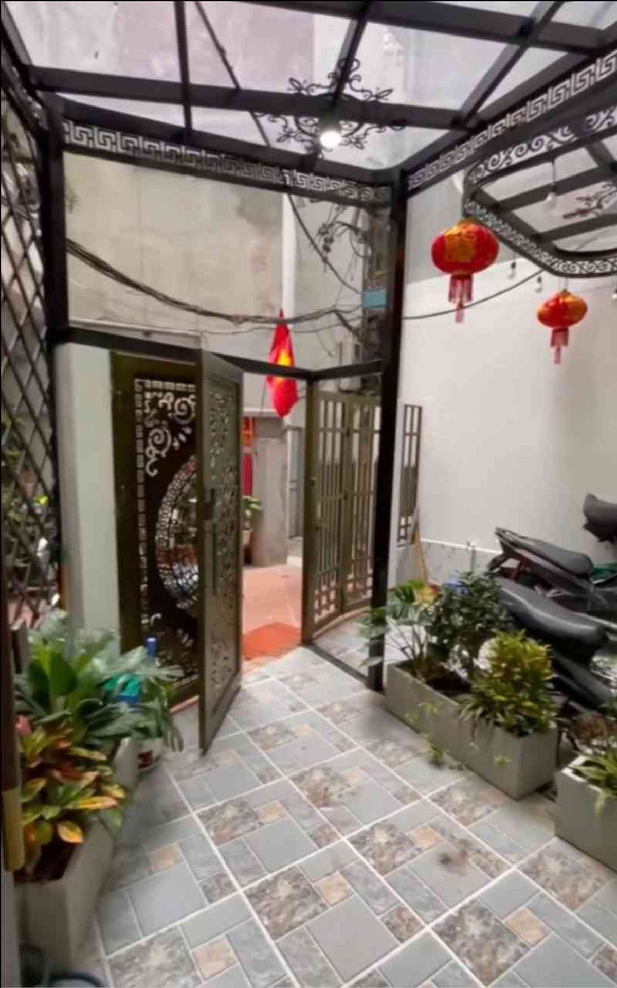Bán nhà Trần Khát Chân - diện tích 35m2 6 tầng - thang máy - giá 14,9 tỷ