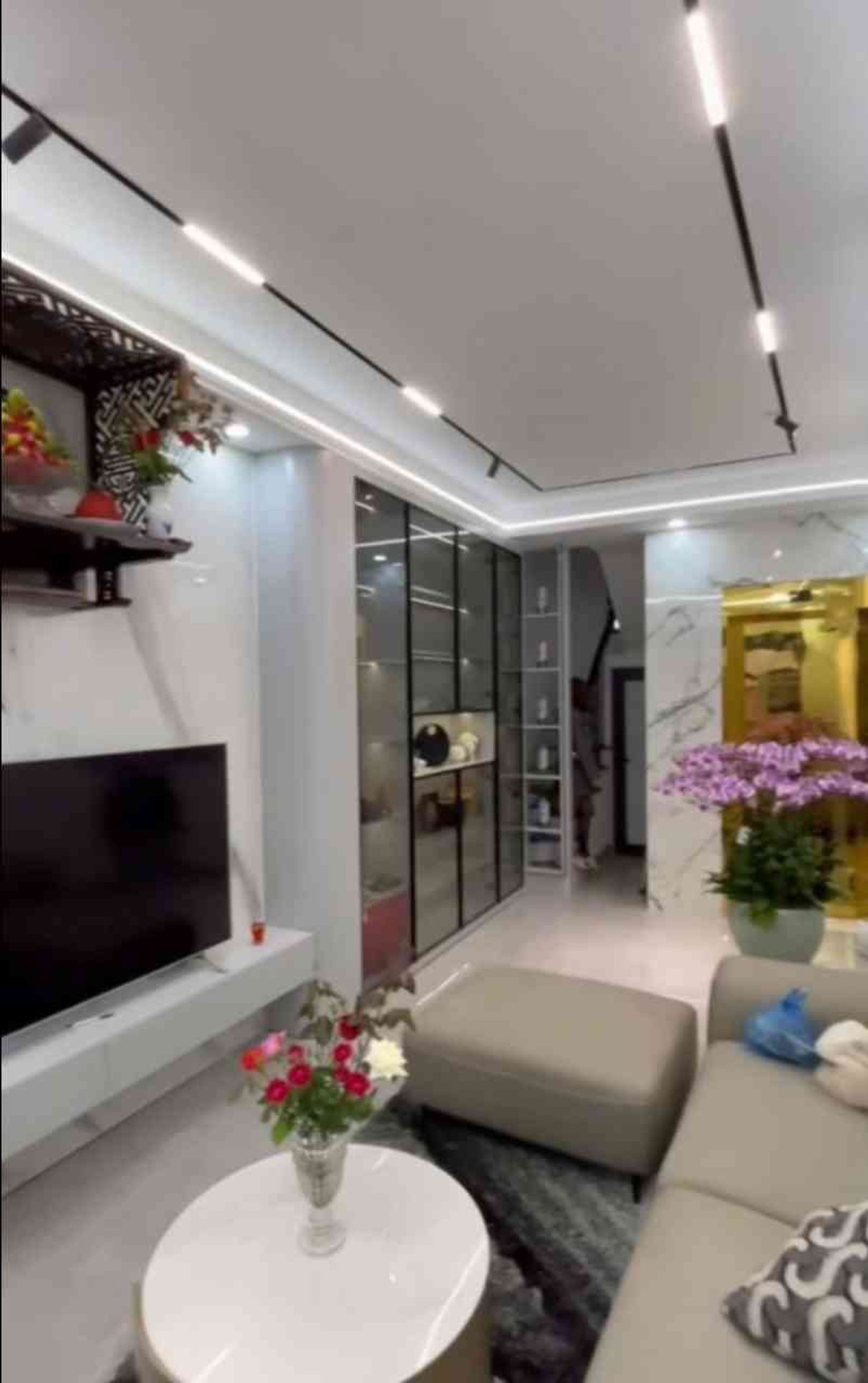 Bán nhà Trần Khát Chân - diện tích 35m2 6 tầng - thang máy - giá 14,9 tỷ
