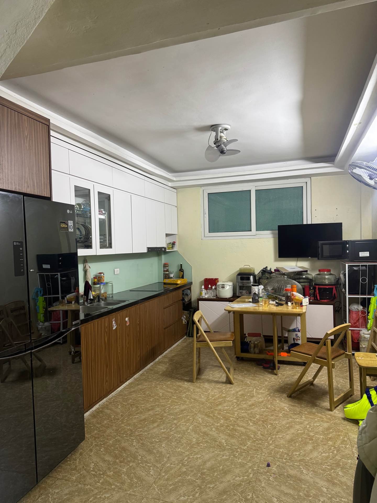 Bán nhà Ngọc Hồi - diện tích 42m2 5 tầng - Ô tô ngủ trong nhà - giá 15,5 tỷ