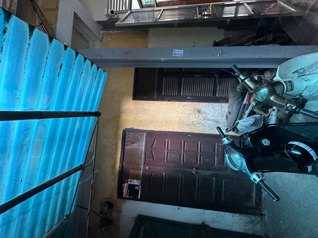 Bán nhà Võ Thị Sáu - diện tích 23m2 3 tầng - Nhà cũ cho thuê - giá 3,5 tỷ