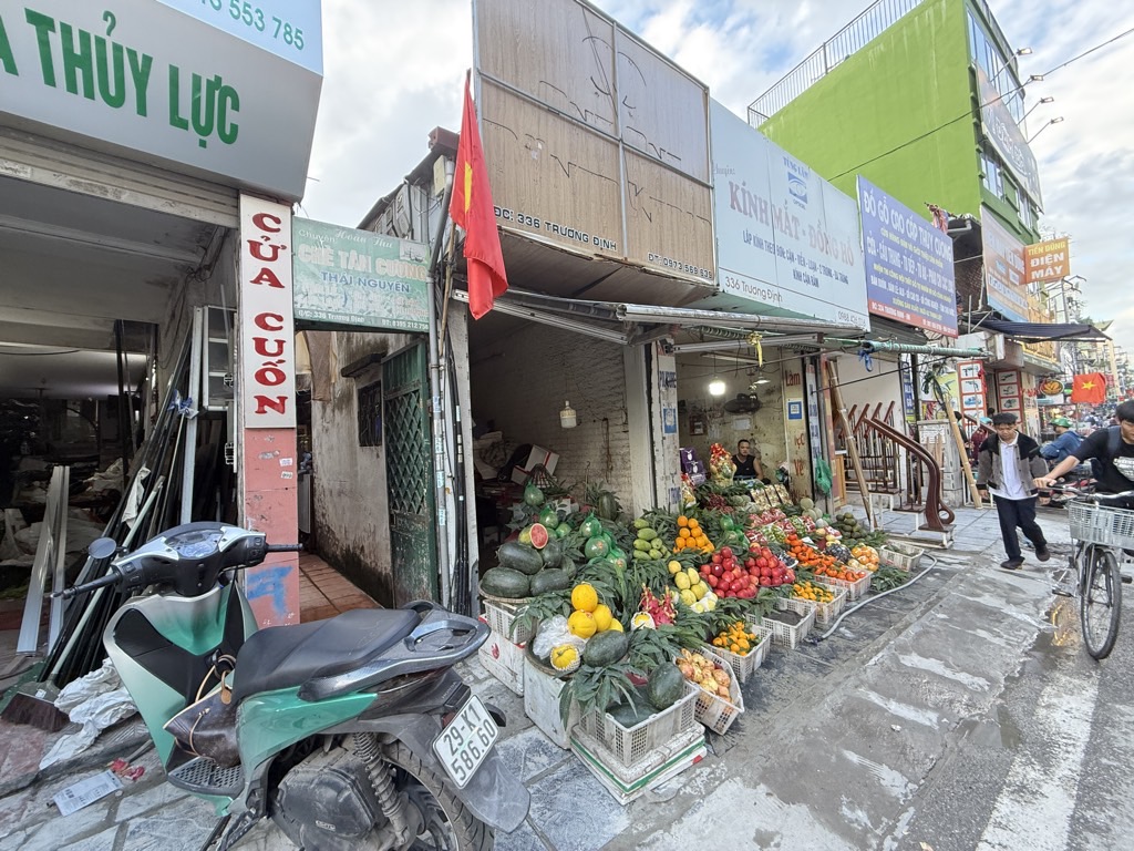 Bán nhà Trương Định - diện tích 138.3m2 1 tầng - Mặt phố kinh doanh - giá 52 tỷ