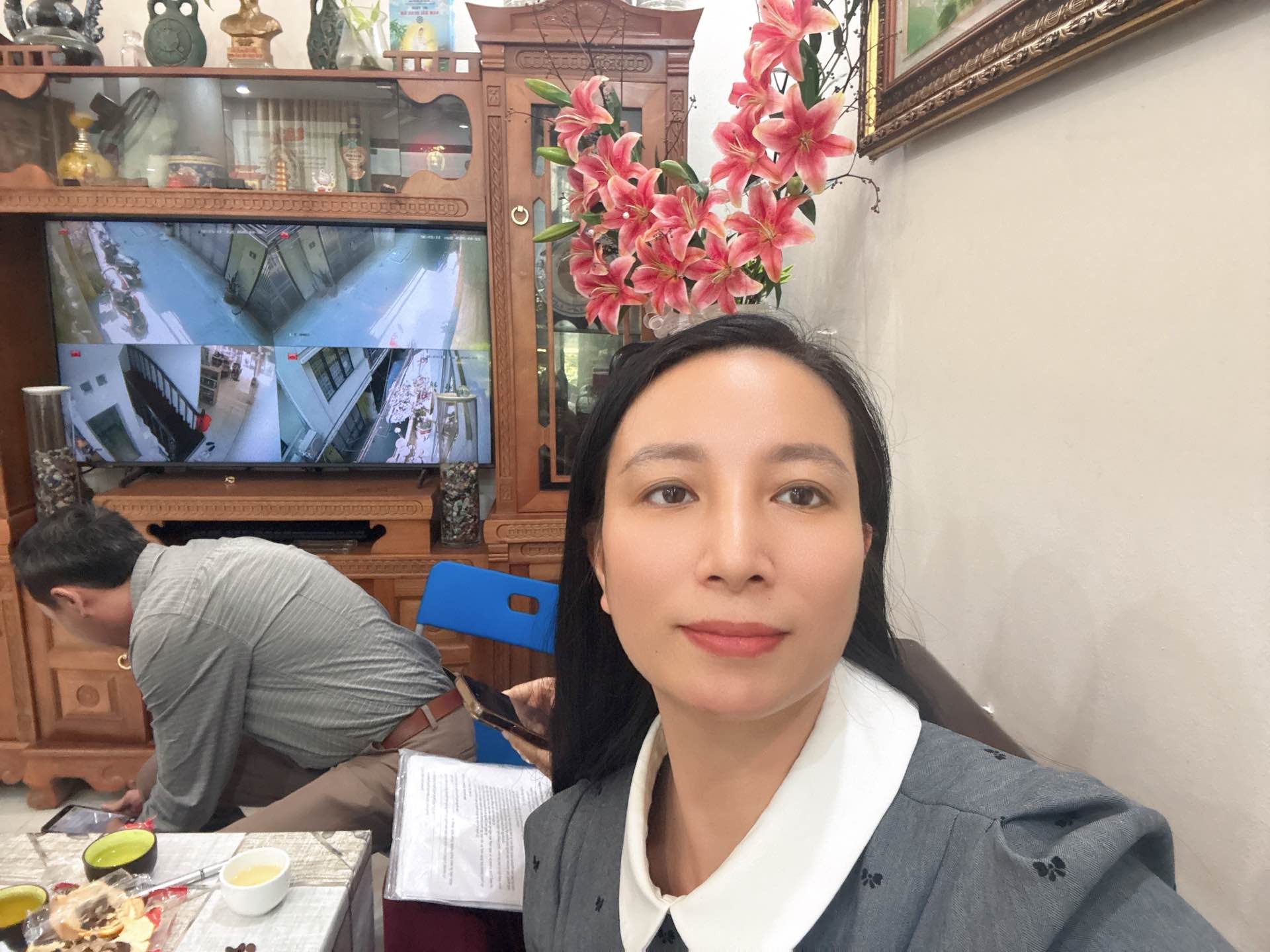 Bán nhà Trung Kính - diện tích 60.7m2 4 tầng - ô tô qua nhà - giá 30 tỷ