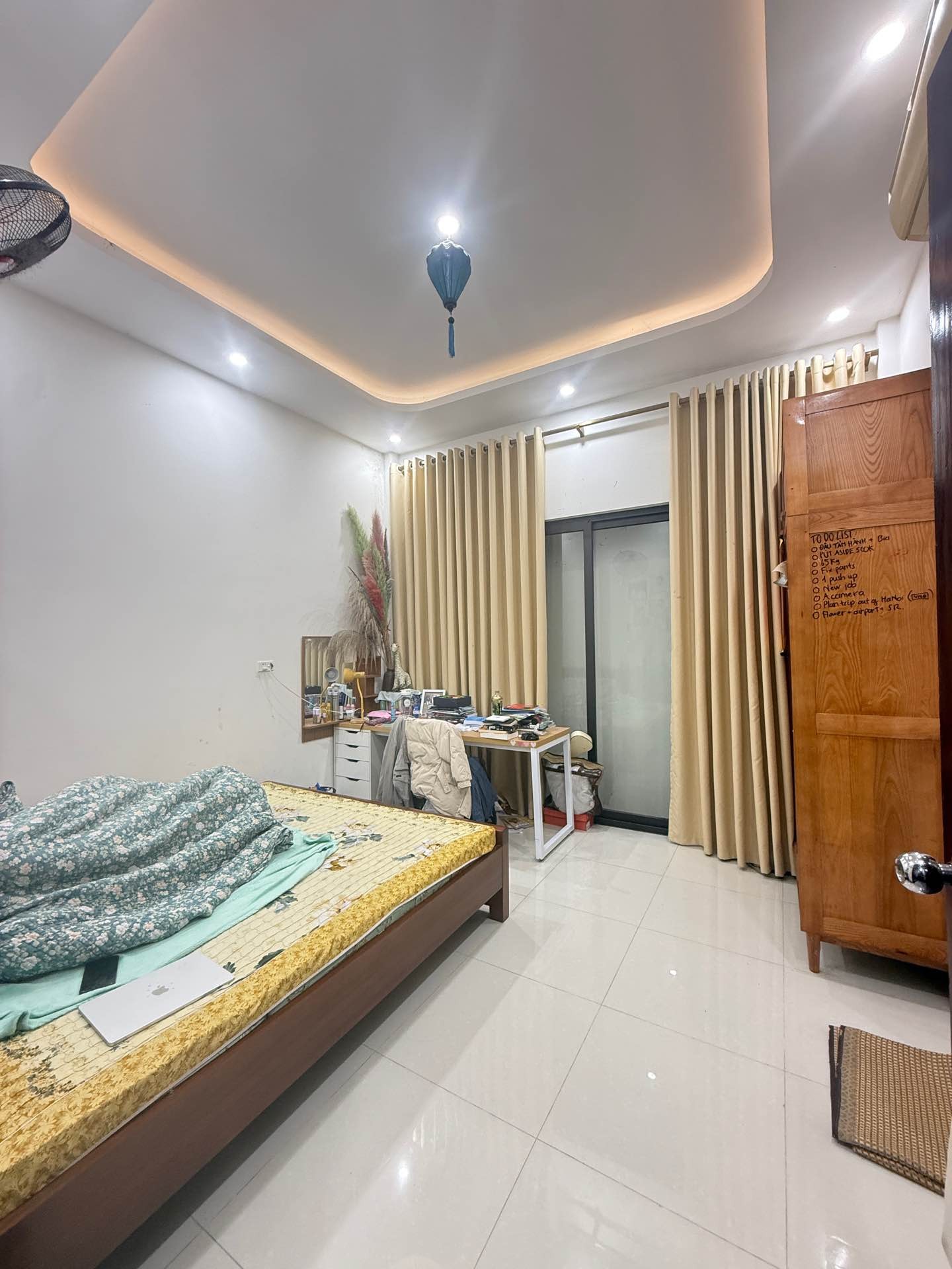 Bán nhà Trung Kính - diện tích 60.7m2 4 tầng - ô tô qua nhà - giá 30 tỷ