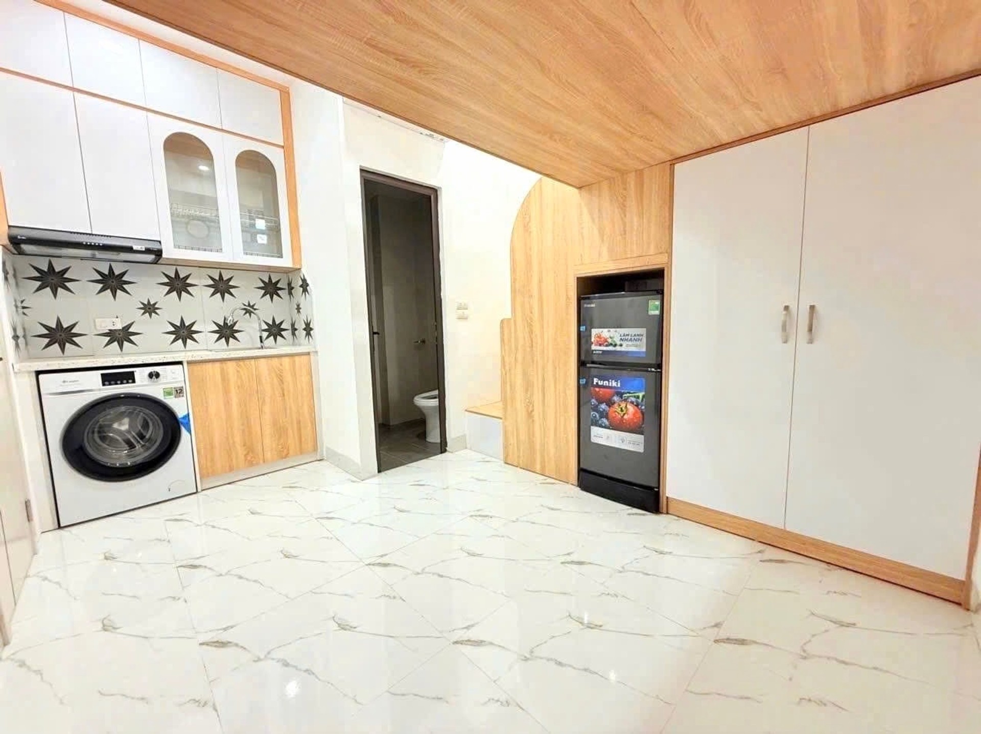 Bán nhà Mai Động - diện tích 85m2 7 tầng - Căn hộ dịch vụ đẳng cấp - giá 24,9 tỷ