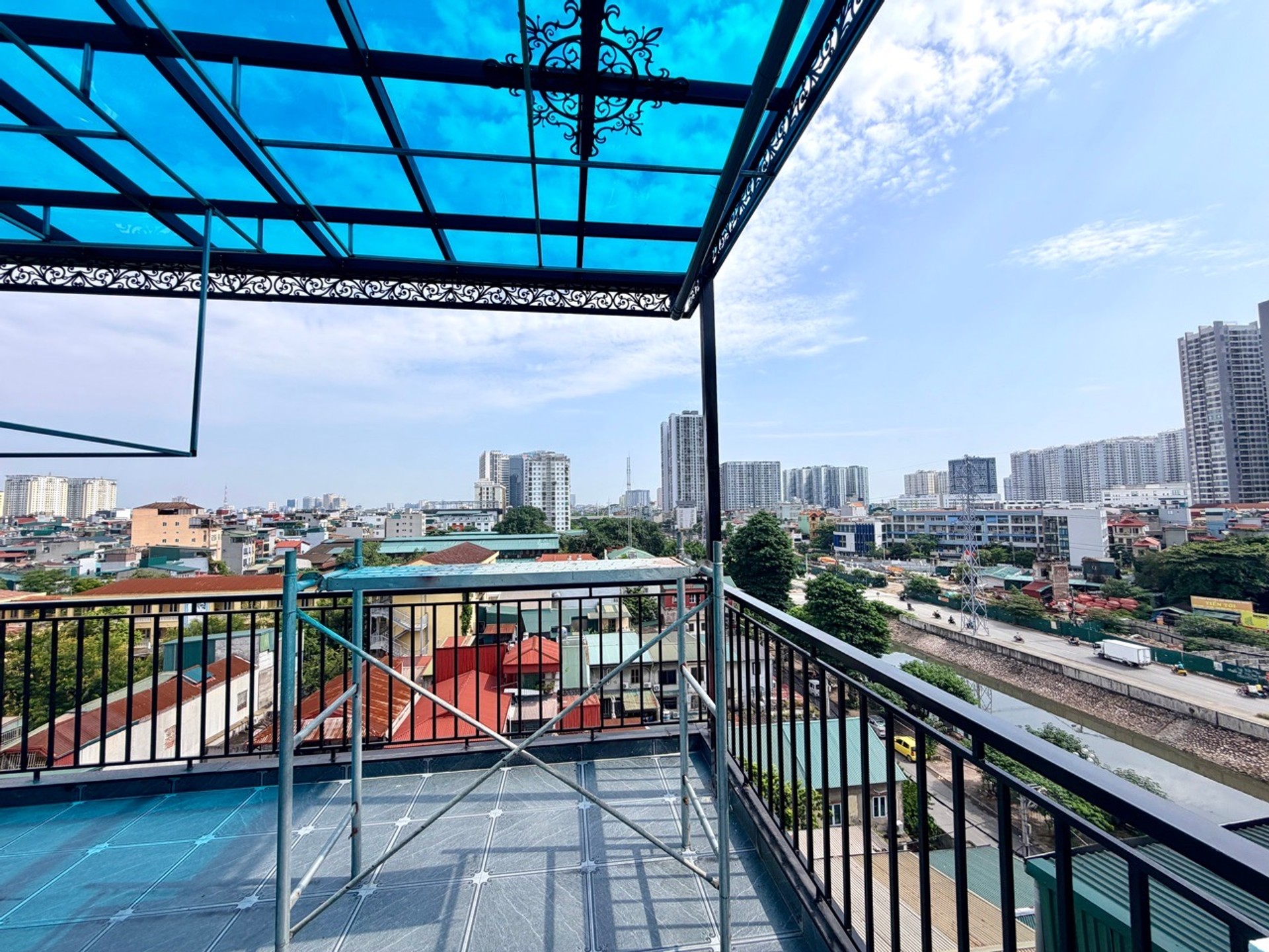 Bán nhà Mai Động - diện tích 85m2 7 tầng - Căn hộ dịch vụ đẳng cấp - giá 24,9 tỷ