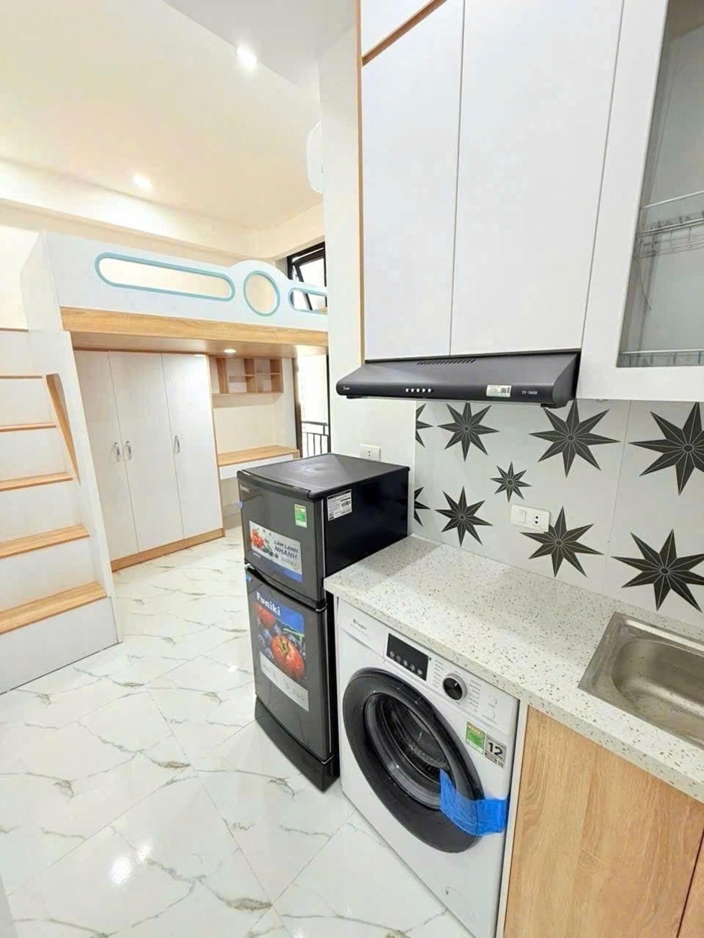 Bán nhà Mai Động - diện tích 85m2 7 tầng - Căn hộ dịch vụ đẳng cấp - giá 24,9 tỷ