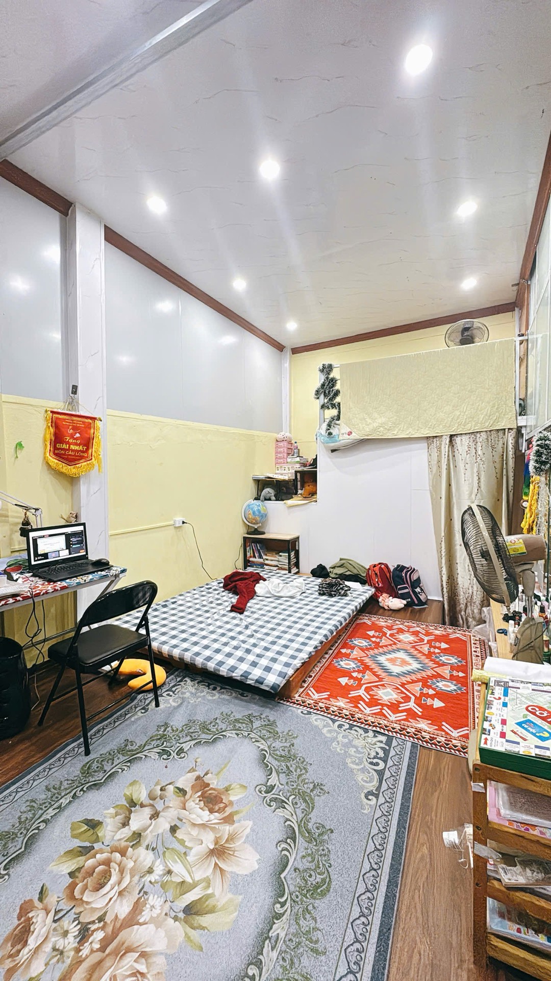 Bán nhà Nguyễn Khoái - diện tích 40m2 3 tầng - Nhà dân xây, ngõ thông hai đầu - giá 6,8 tỷ