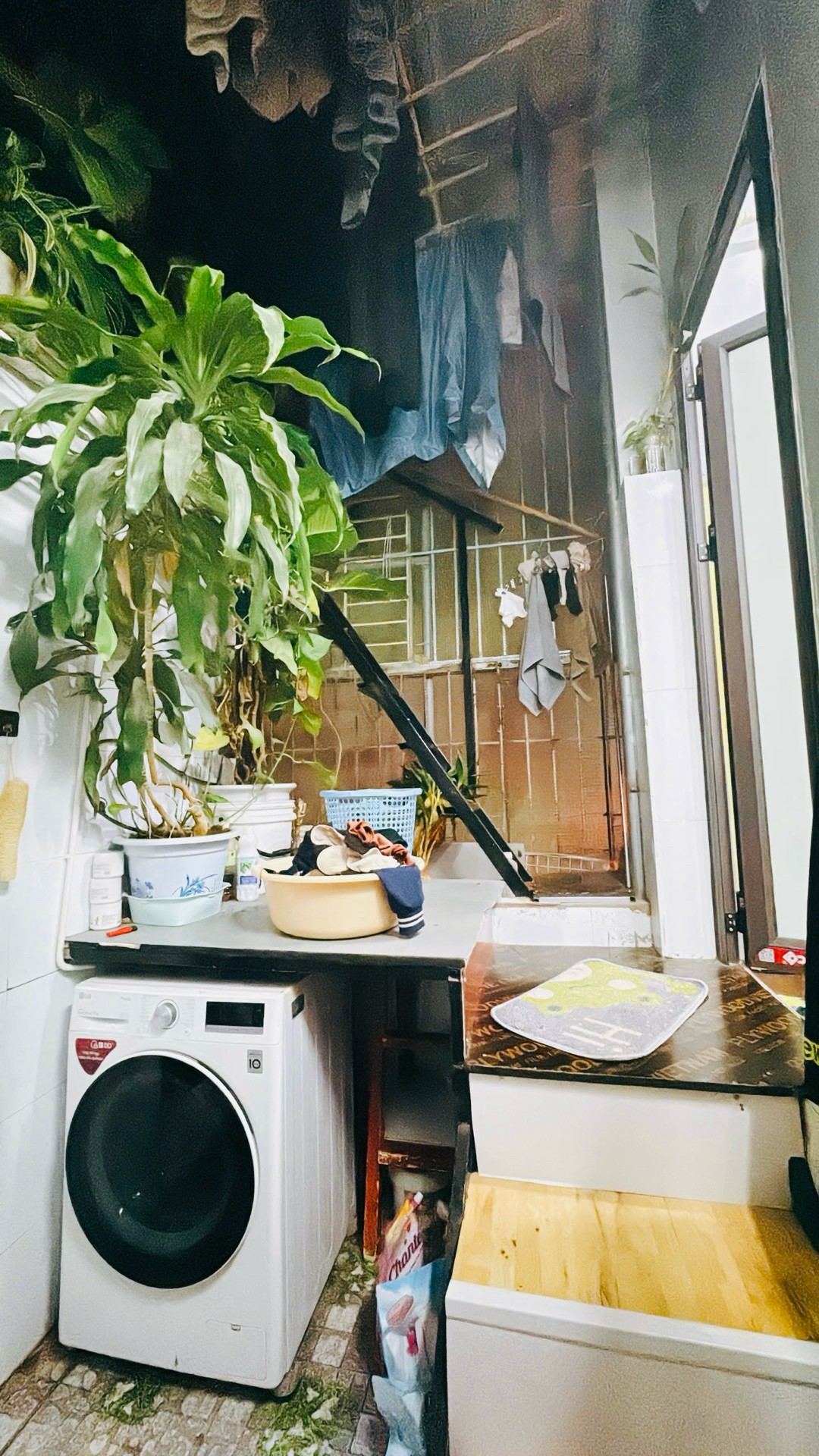 Bán nhà Nguyễn Khoái - diện tích 40m2 3 tầng - Nhà dân xây, ngõ thông hai đầu - giá 6,8 tỷ