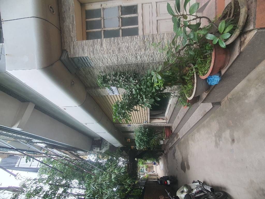 Bán nhà Tạ Quang Bửu - diện tích 40m2 5 tầng - ô tô đỗ cửa - giá 25 tỷ