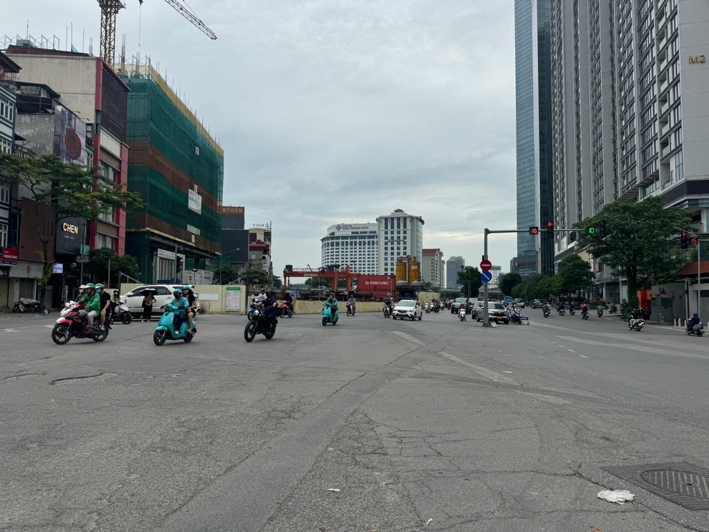 Bán nhà Kim Mã - diện tích 54.3m2 4 tầng - Mặt phố VIP Ba Đình kinh doanh vỉa hè - giá 35,5 tỷ