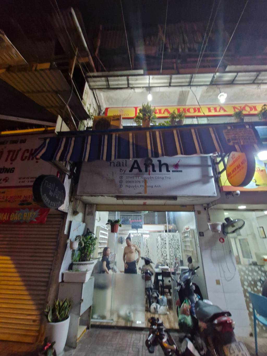 Bán nhà Nguyễn Công Trứ - diện tích 42m2 1 tầng - Ô tô - giá 3,2 tỷ