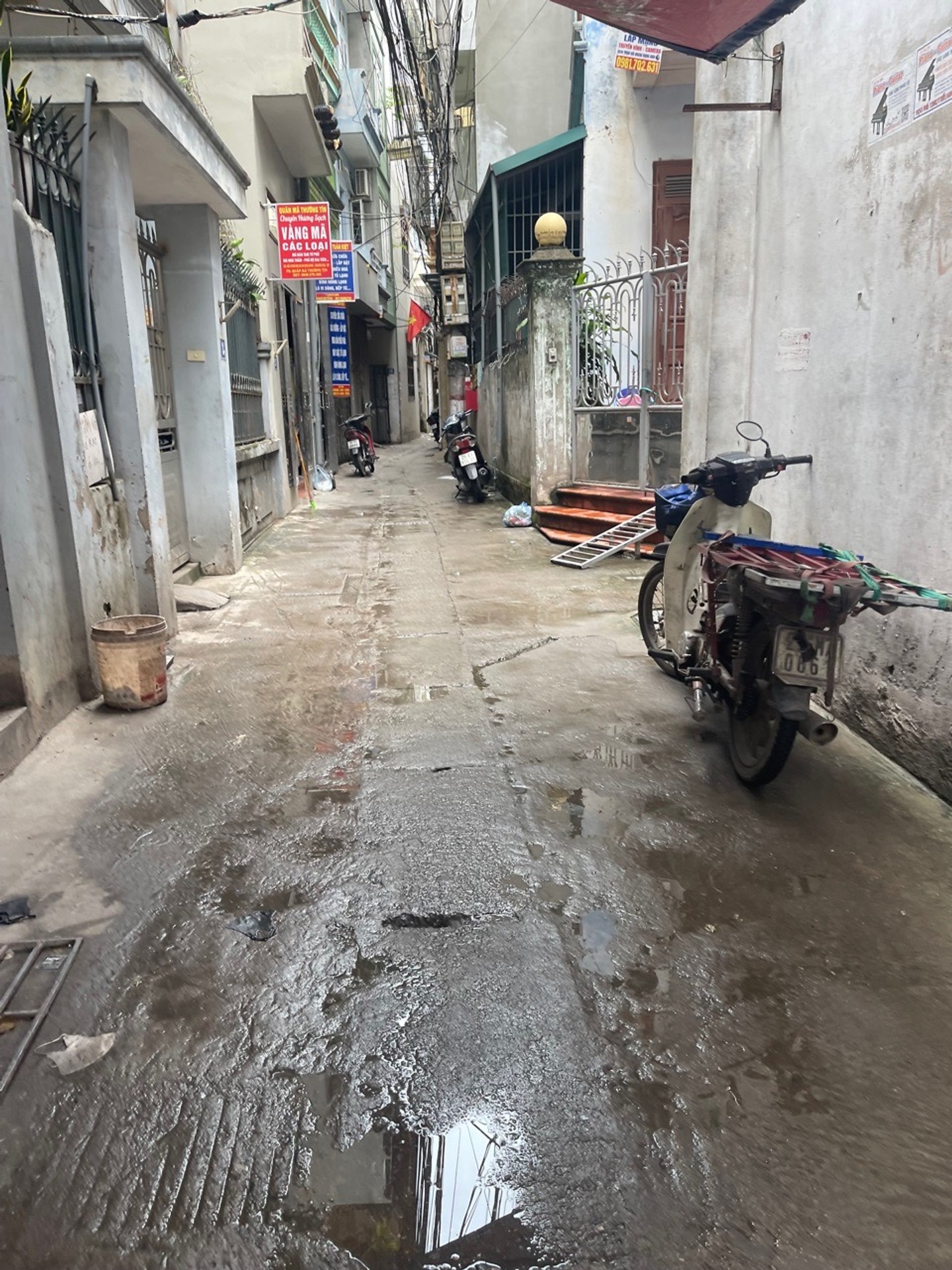 Bán nhà Kim Giang - diện tích 76m2 3 tầng - Lô góc - giá 15,9 tỷ