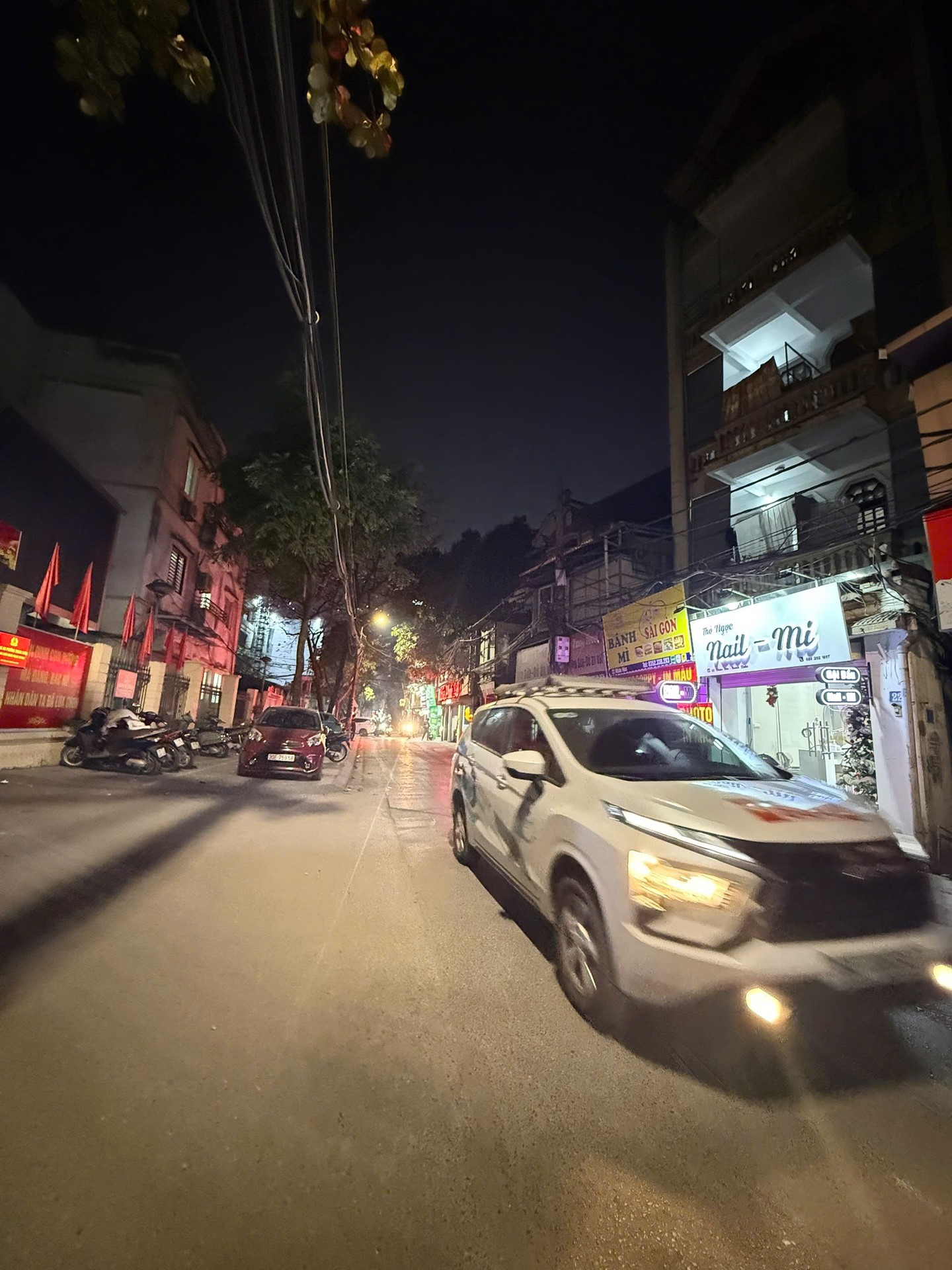 Bán nhà Nhân Hòa - diện tích 62m2 4 tầng - Mặt phố kinh doanh đông dân sầm uất - giá 33 tỷ