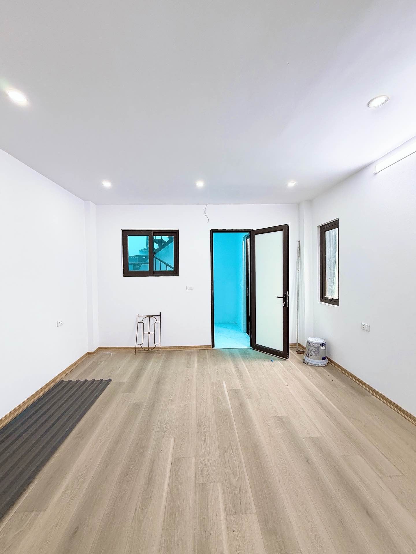 Bán nhà Định Công Thượng - diện tích 34m2 4 tầng - Cơ hội khó tìm - giá 2,5 tỷ