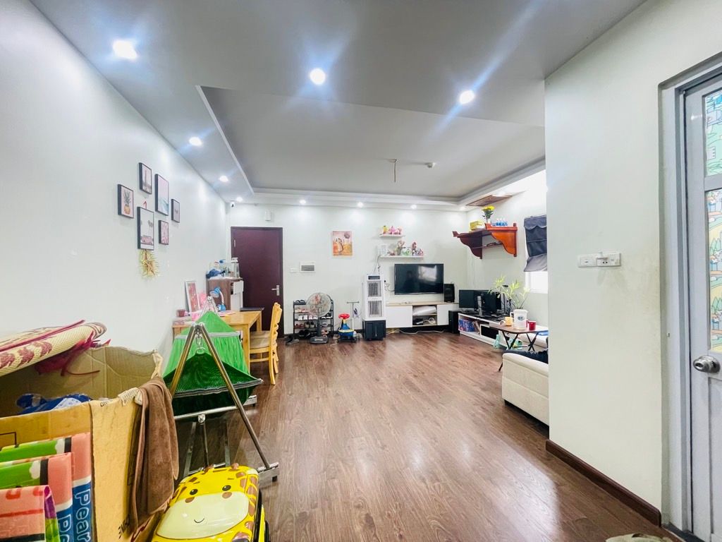 Bán nhà Bùi Xương Trạch - diện tích 67m2 15 tầng - Căn góc hai mặt thoáng - giá 5,5 tỷ